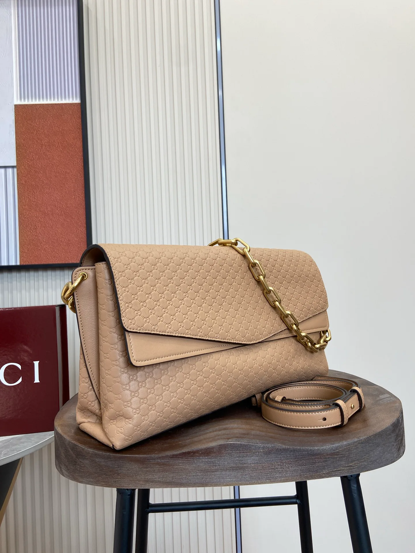 Классические Сумки Женские Gucci 11488250