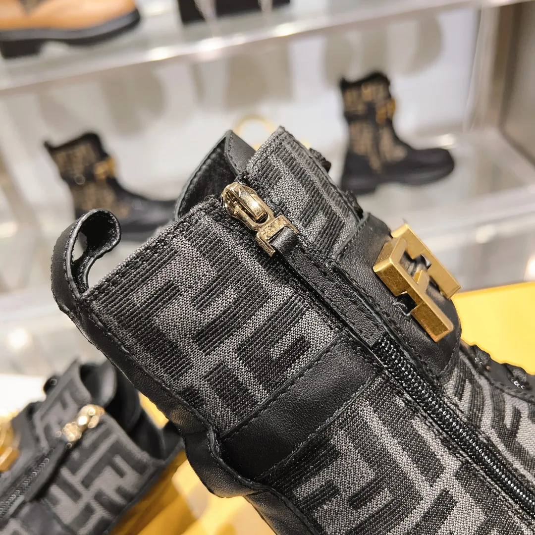 Ботинки Женские Fendi 18264016