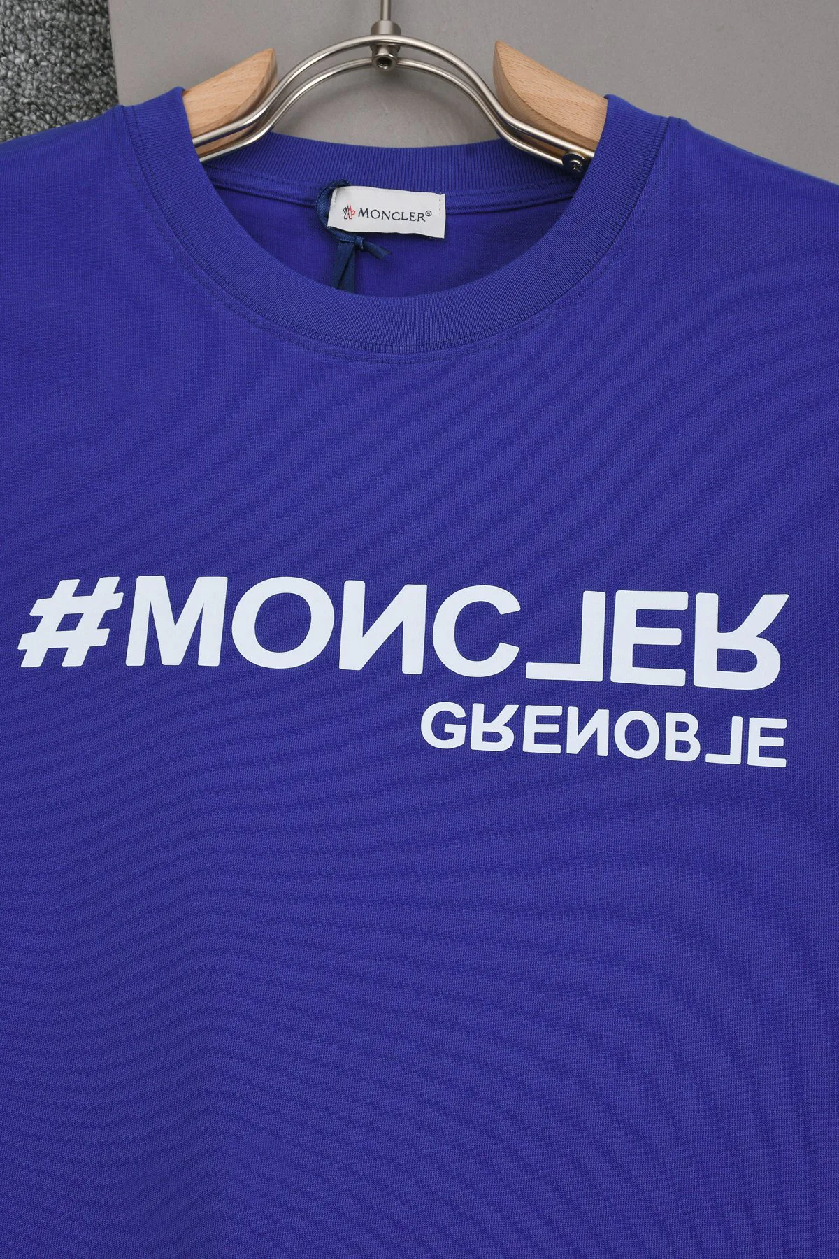Футболки Женские Moncler 4897120