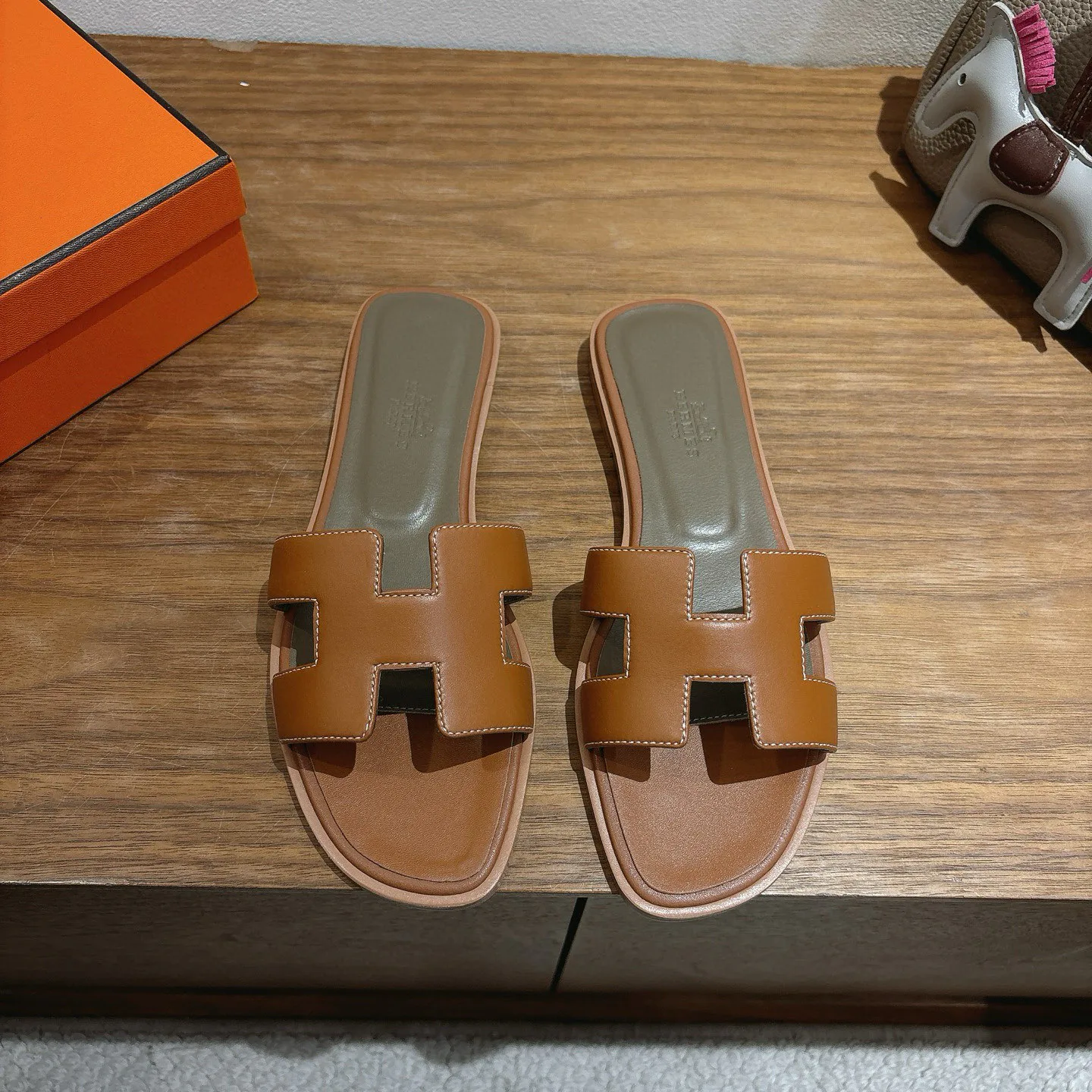 Шлепанцы Женские Hermes 396960