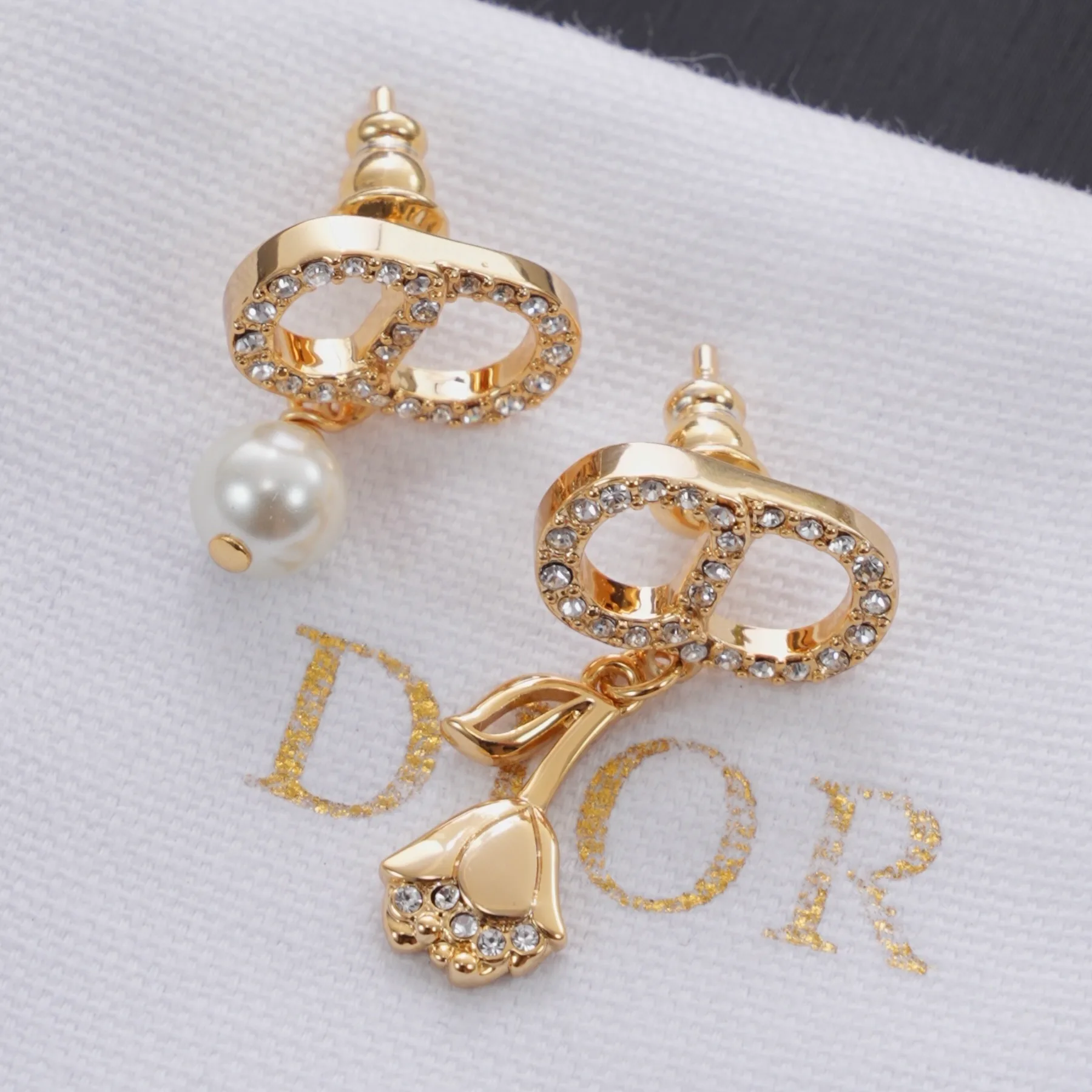 Бижутерия Christian Dior 13547805