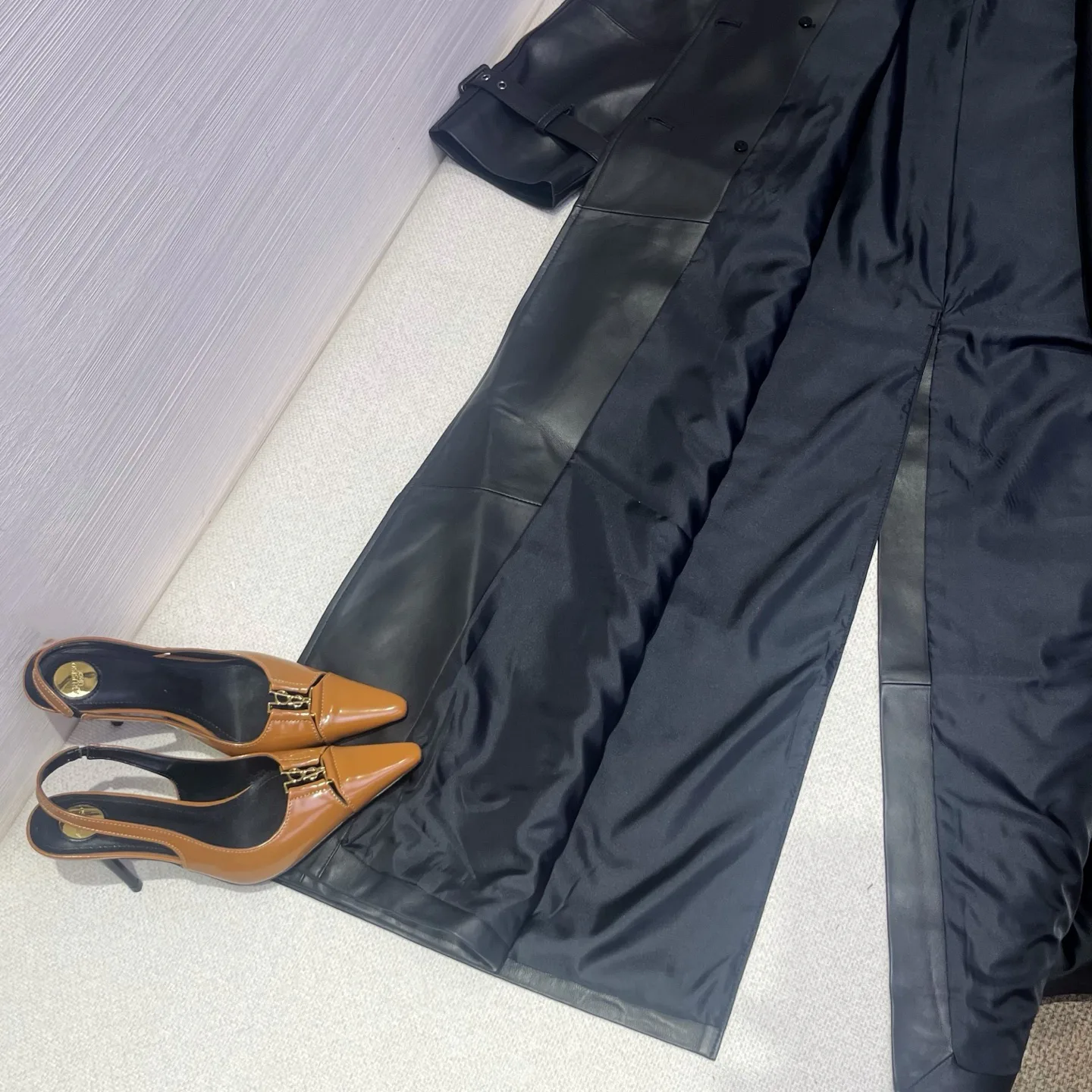 Кожаные Куртки И Дублёнки Женские Saint Laurent 18721291