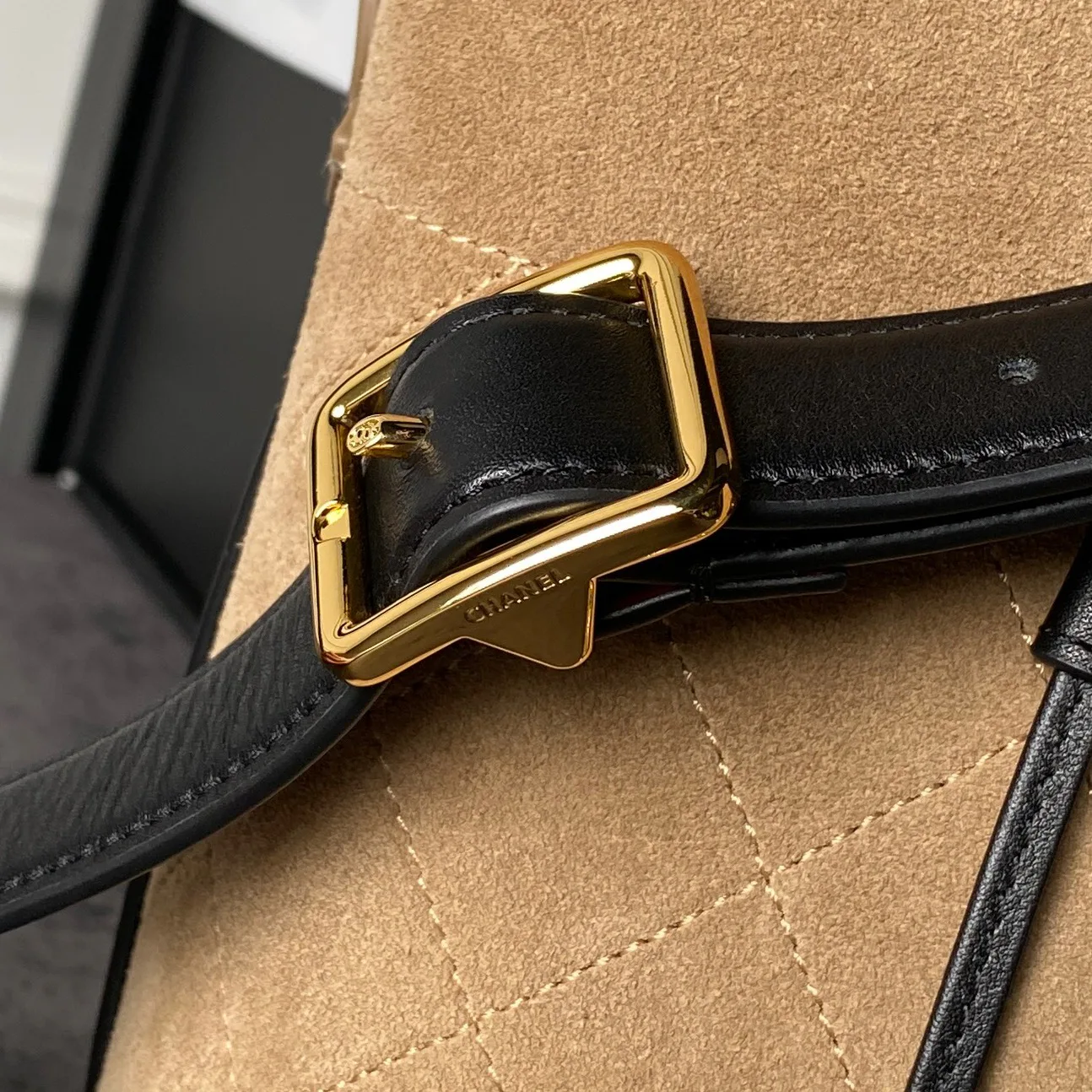 Классические Сумки Женские Chanel 18208024