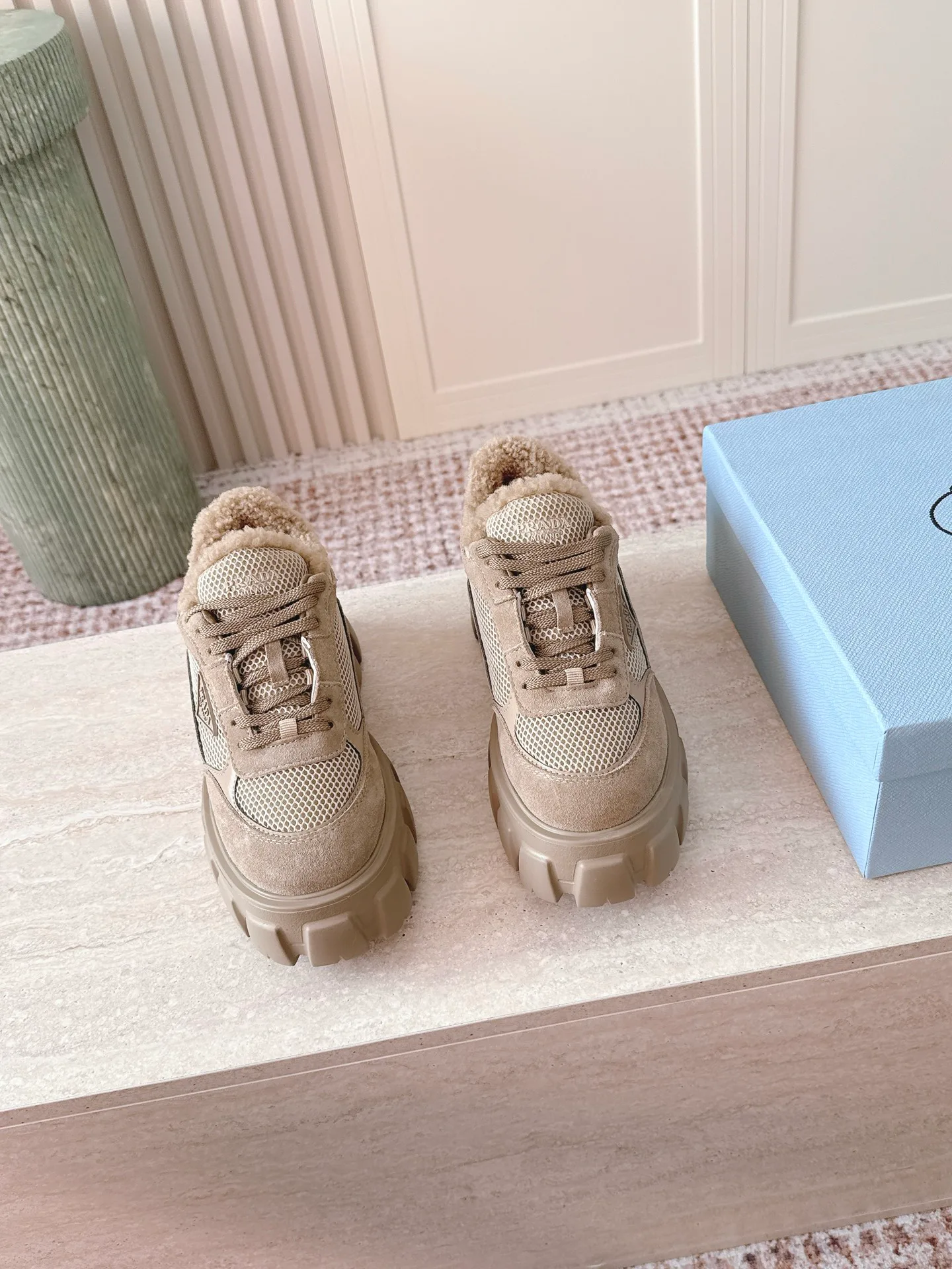 Кроссовки Женские Prada 20068499