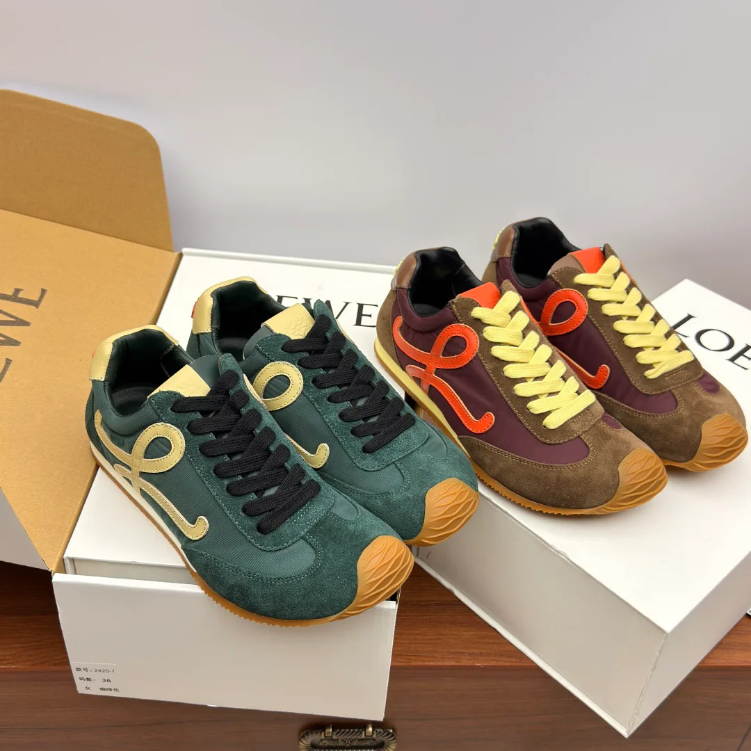 Кроссовки Женские Loewe 2747137