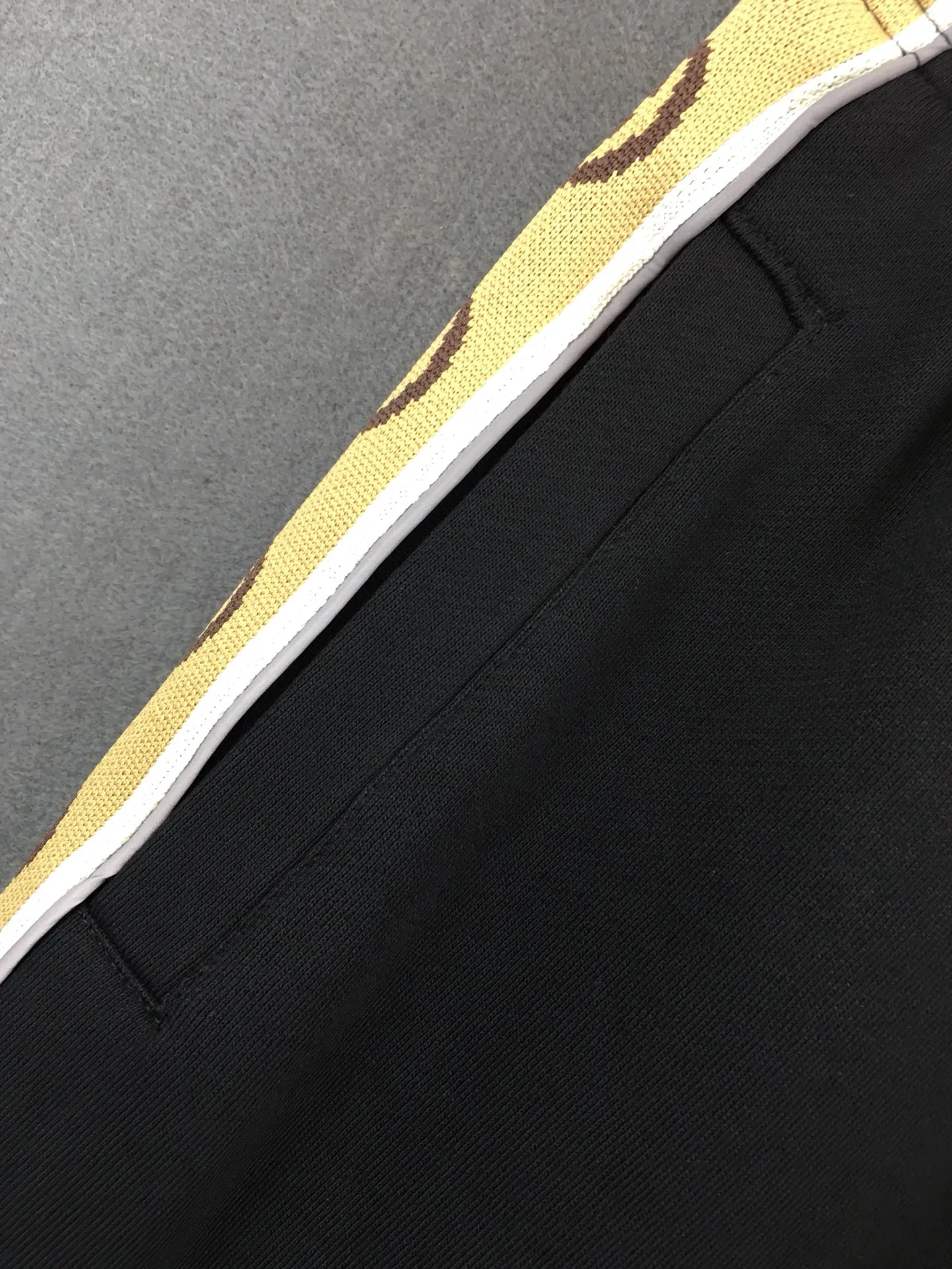 Шорты Мужские Gucci 17961264