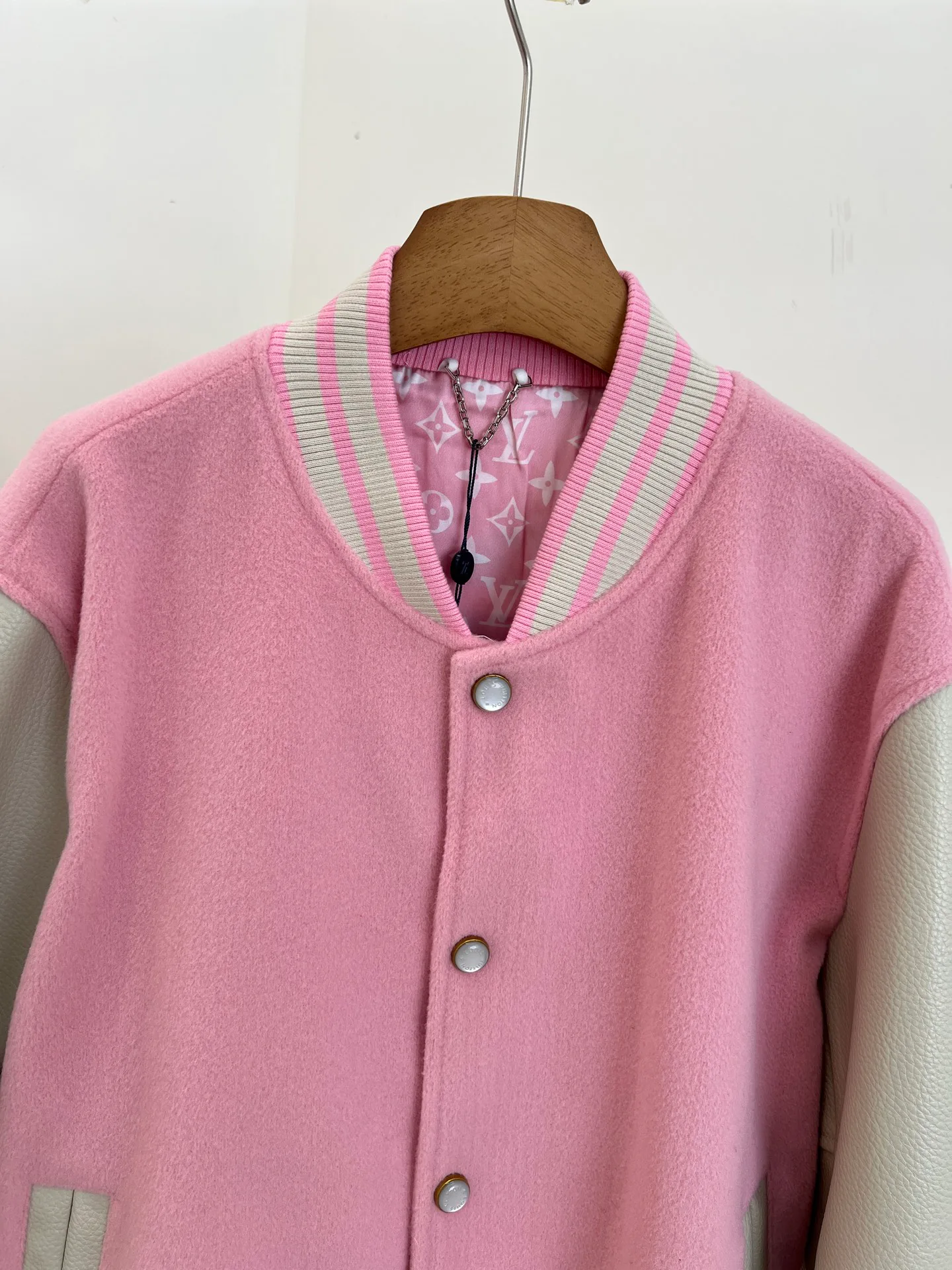 Куртки И Пуховики Мужские Louis Vuitton 169494