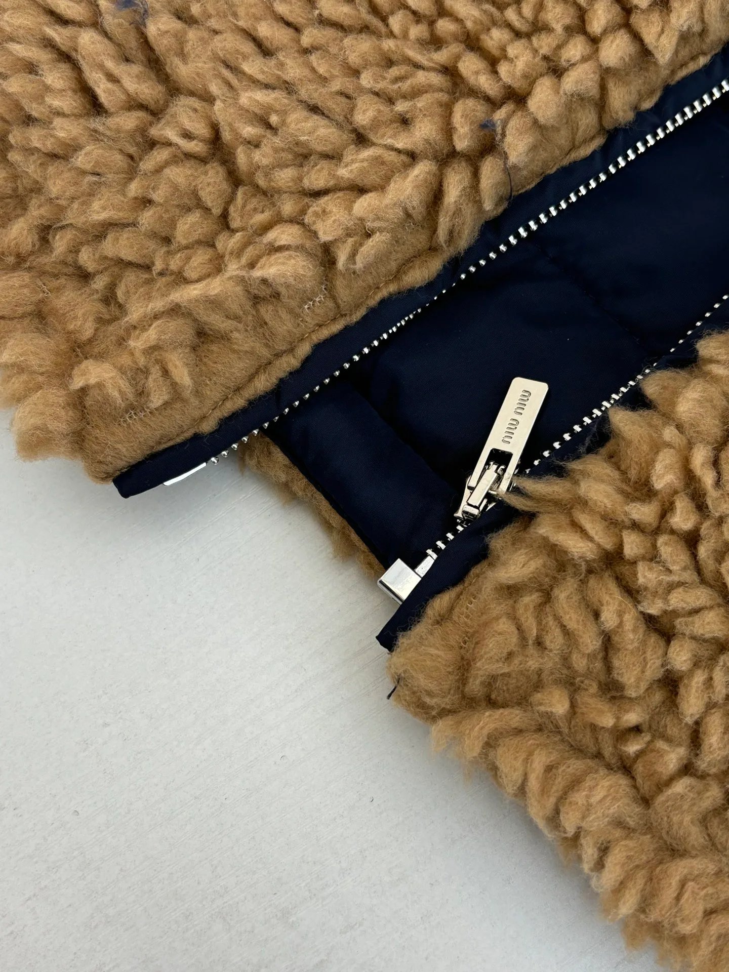 Жилеты Мужские Miu Miu 1273537
