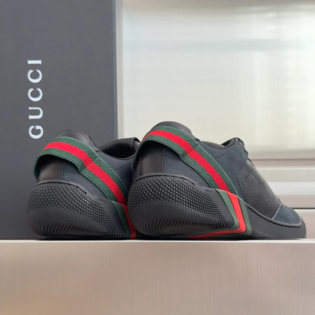Кроссовки Женские Gucci 18158646