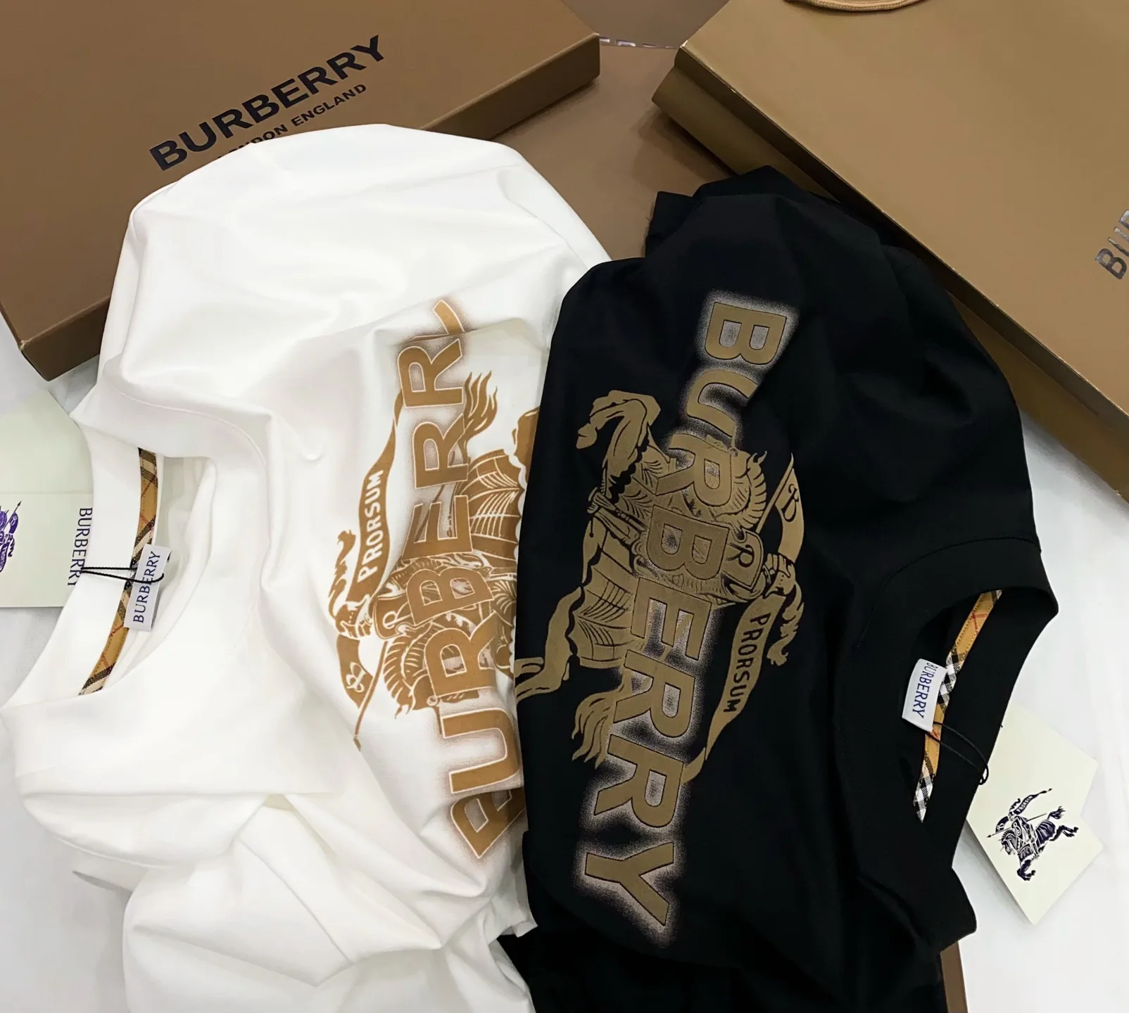 Футболки Мужские Burberry 10460063