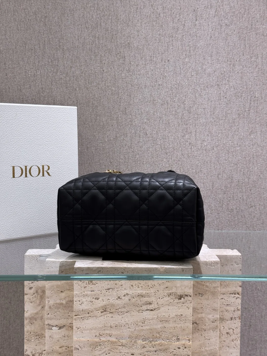 Классические Сумки Женские Christian Dior 17435974