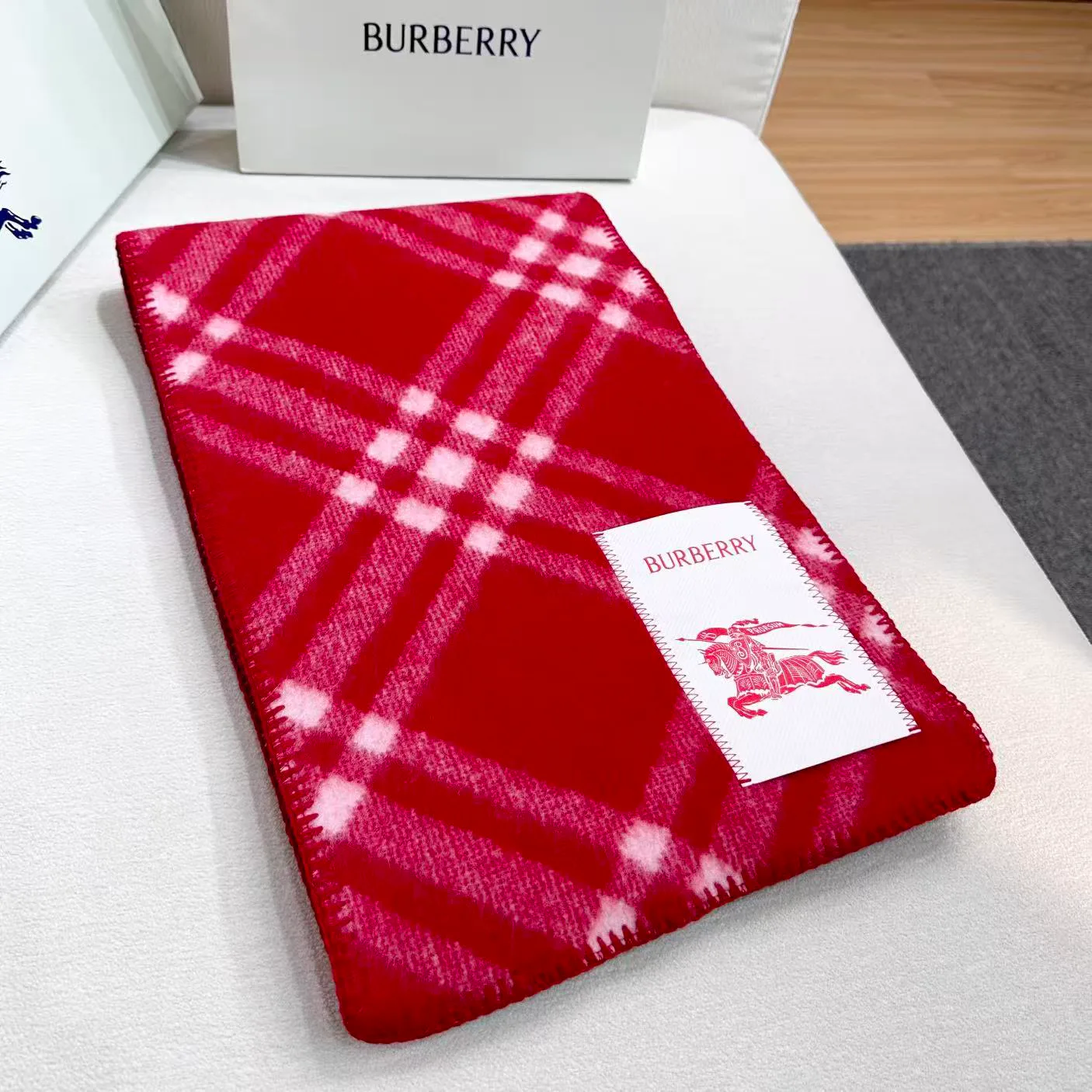 Шарфы Burberry 11315153