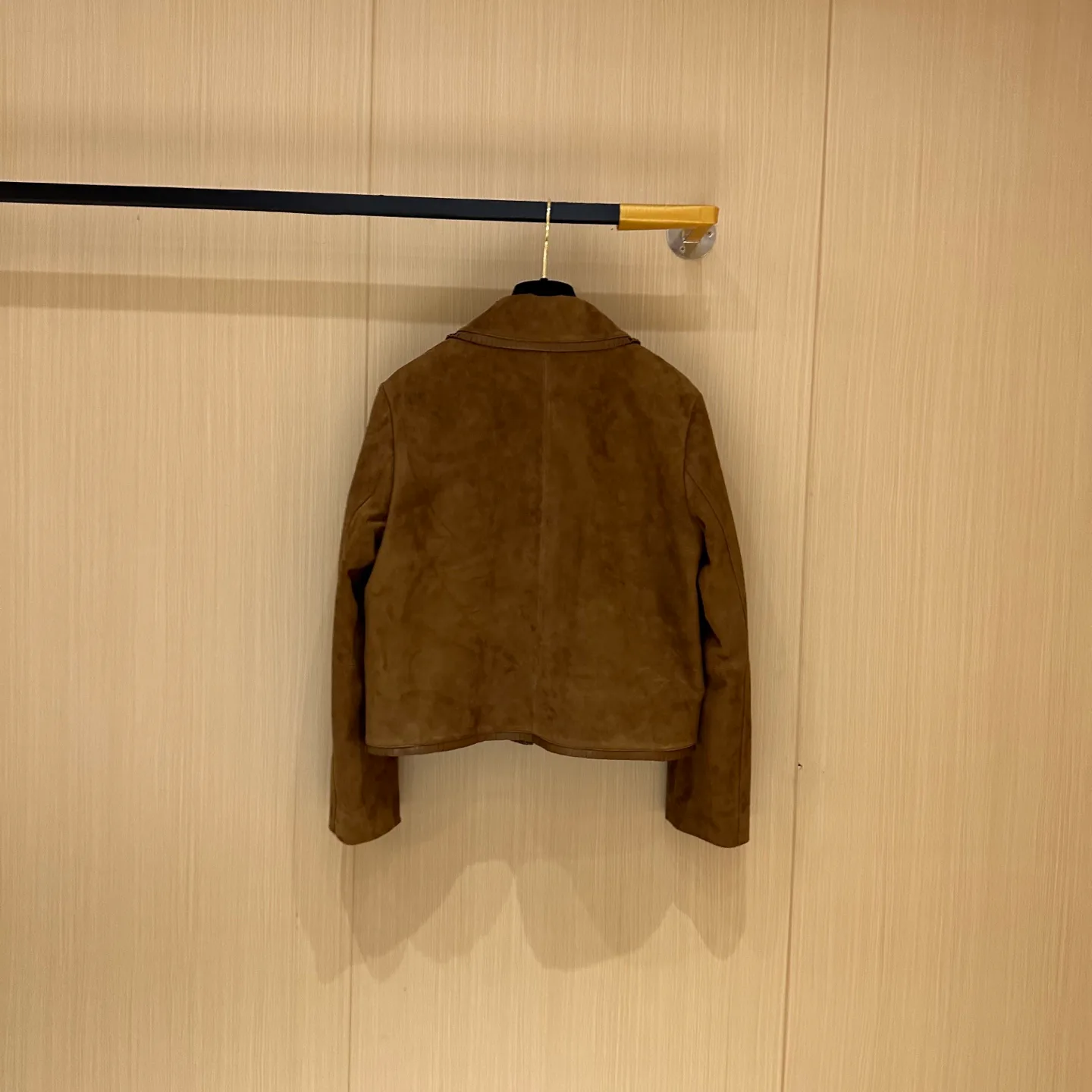 Кожаные Куртки И Дублёнки Женские Celine 12285011