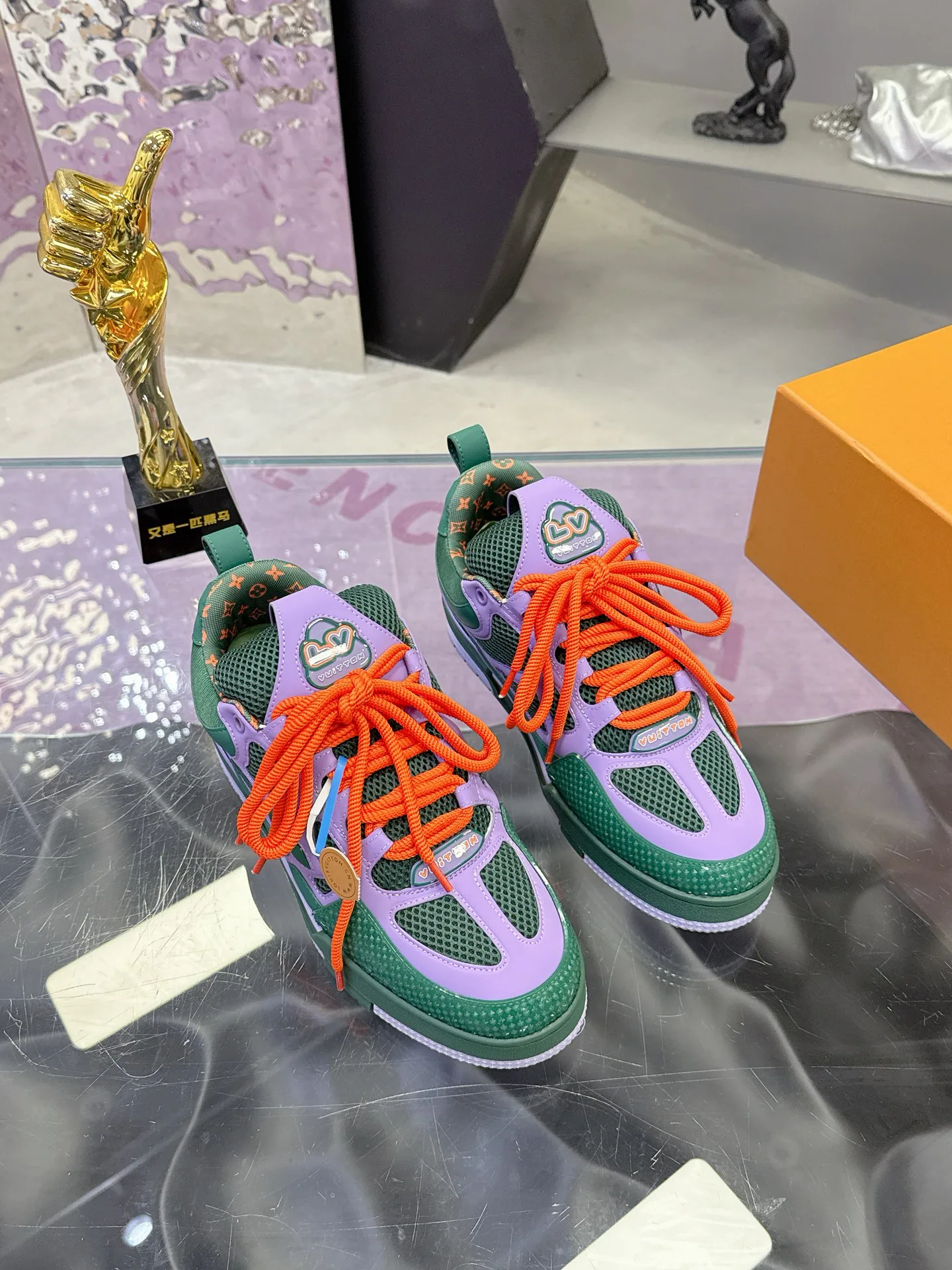 Кроссовки Женские Louis Vuitton 1874707