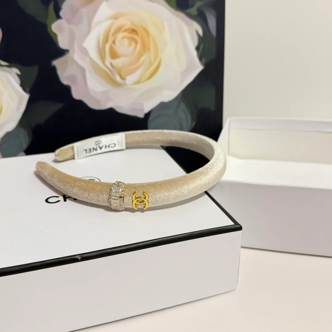 Головные Уборы Chanel 13079151