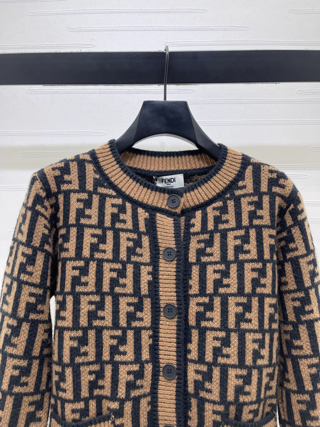 Джемперы И Свитеры Женские Fendi 18742673