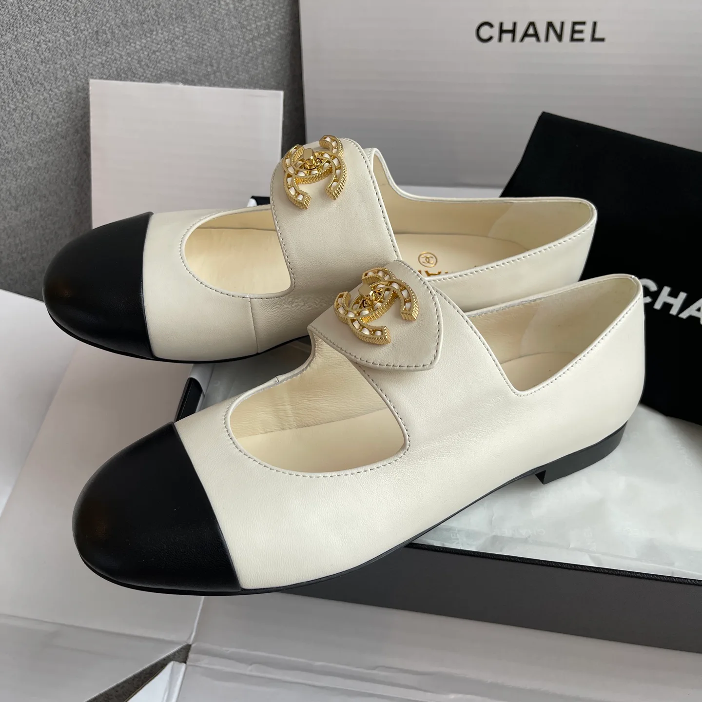 Туфли Женские Chanel 18066400