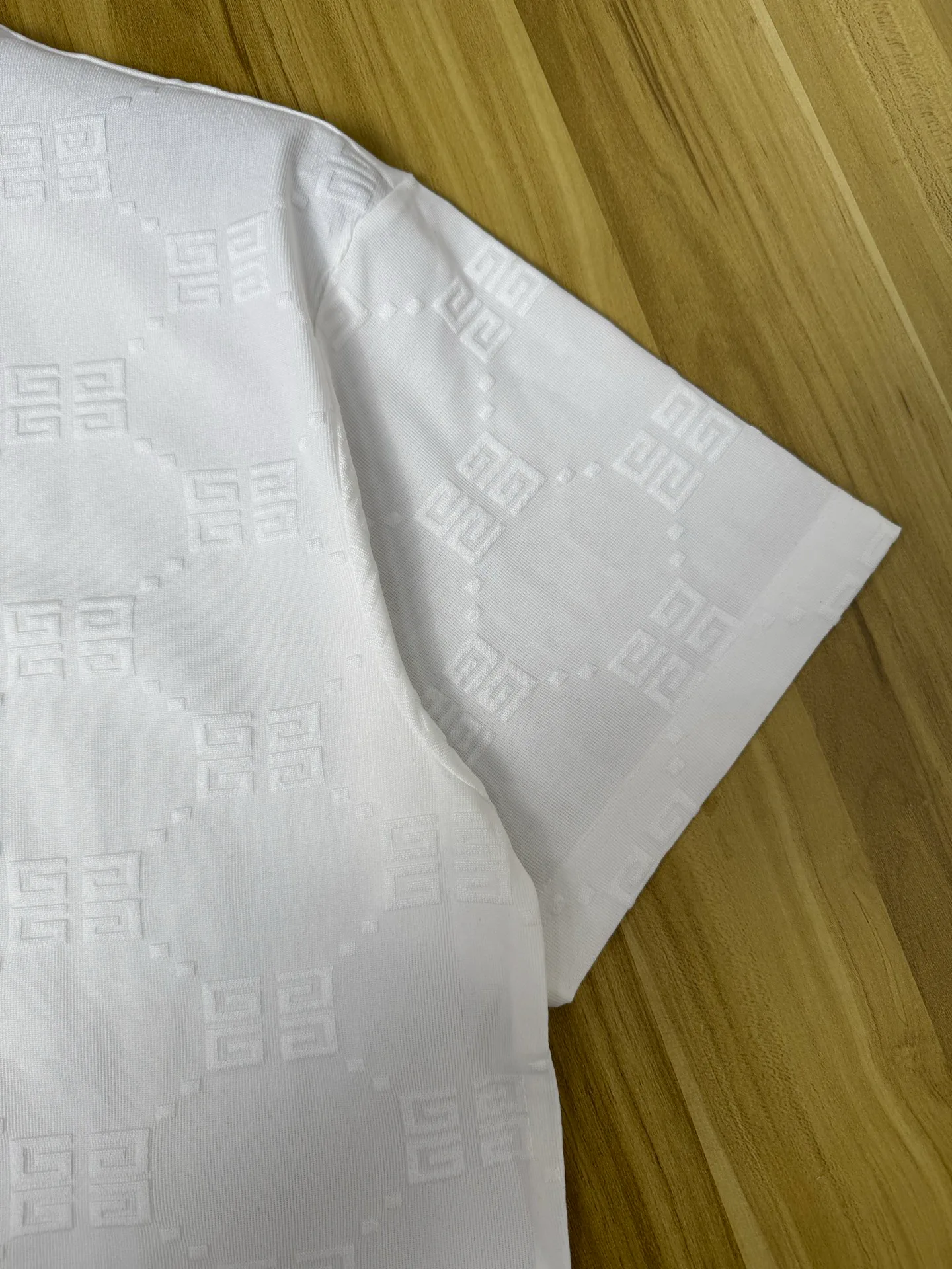 Футболки Женские Givenchy 11615992