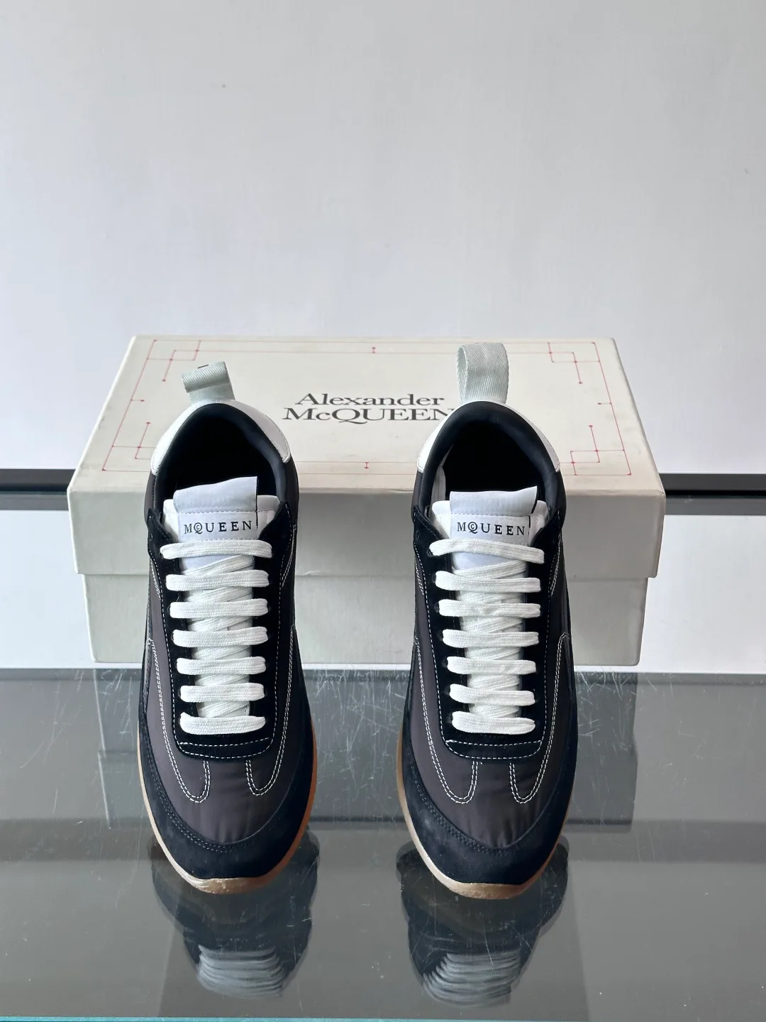 Кроссовки Женские Alexander Mcqueen 11228447