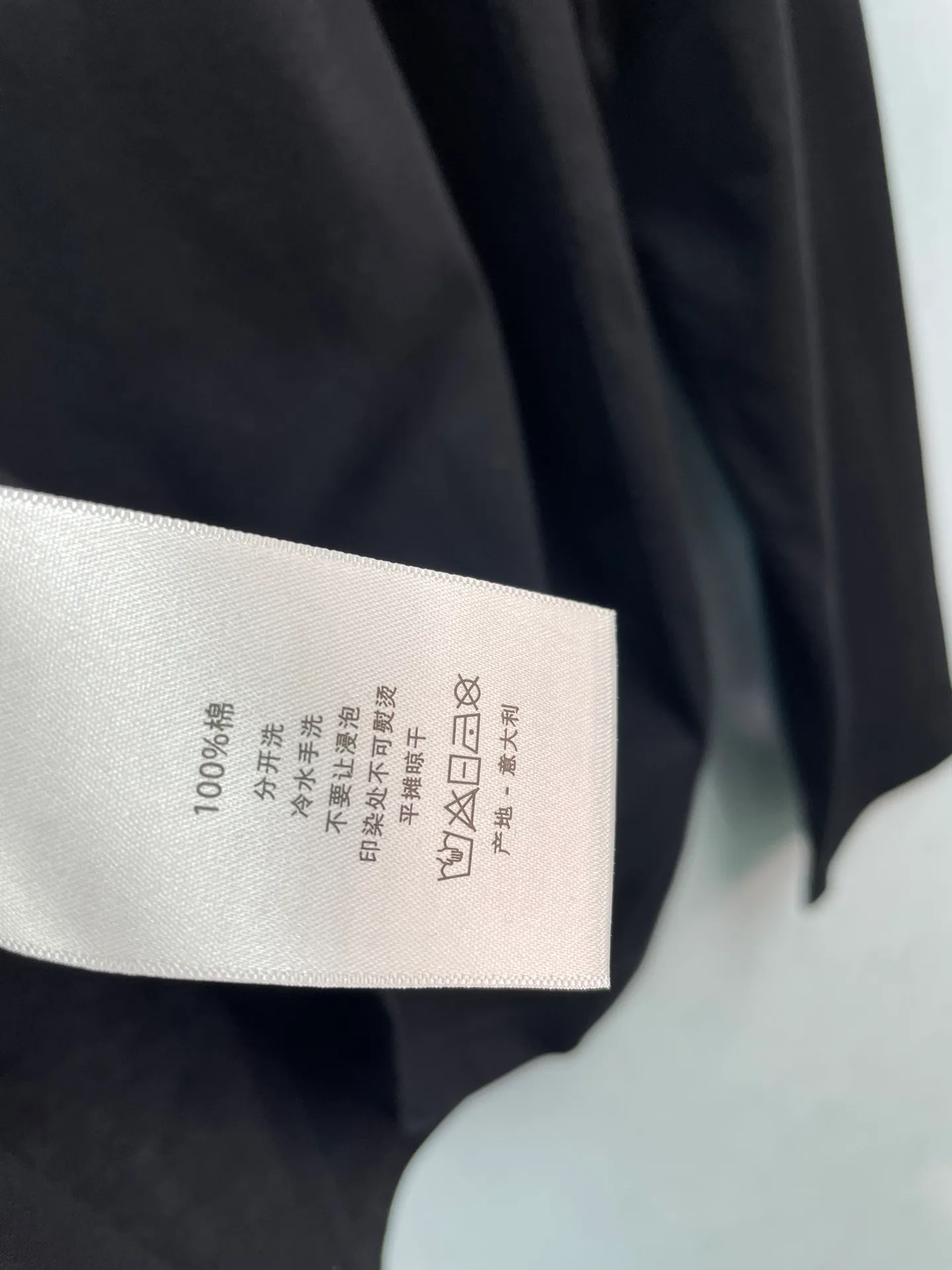 Футболки Женские Christian Dior 17302536