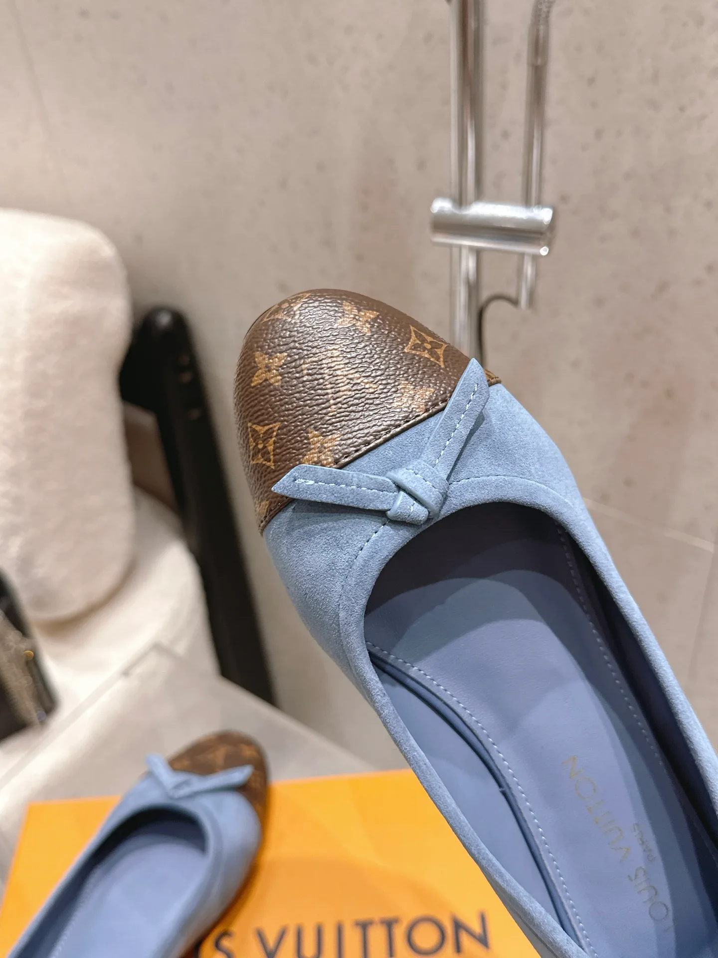 Балетки Женские Louis Vuitton 13078844