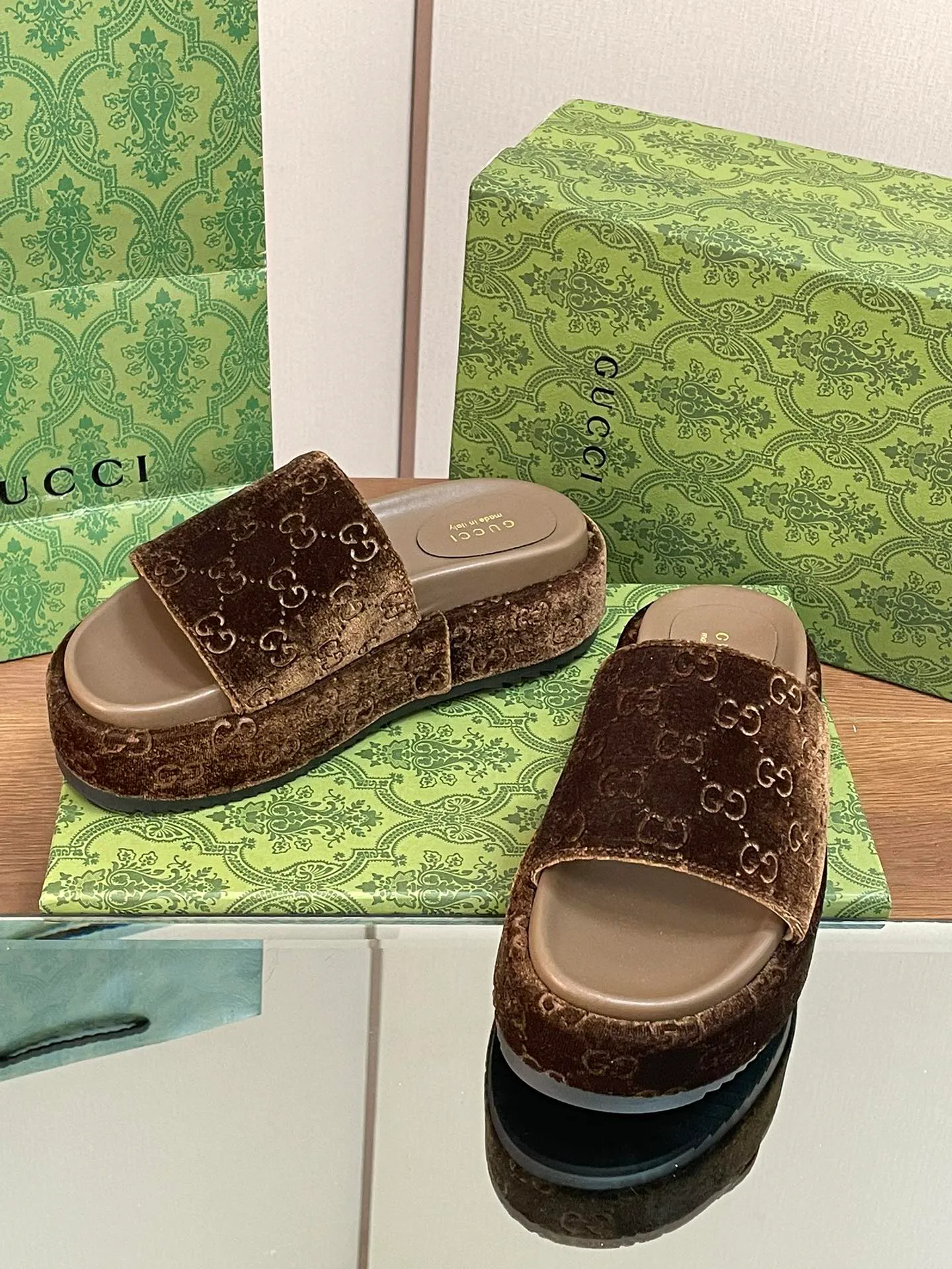 Шлепанцы Женские Gucci 10908