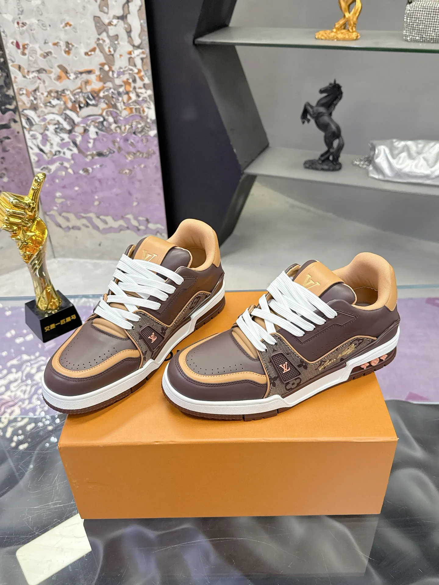 Кроссовки Мужские Louis Vuitton 912986