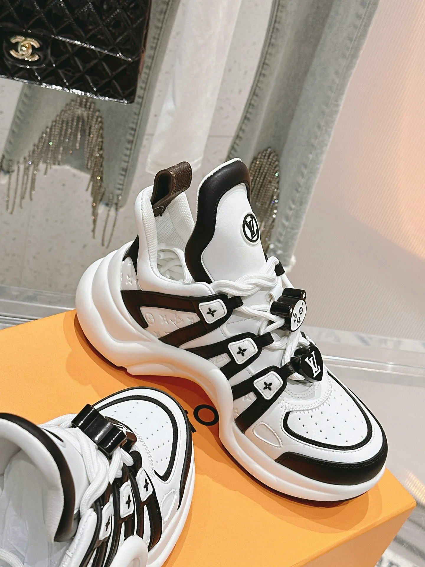 Кроссовки Женские Louis Vuitton 19754