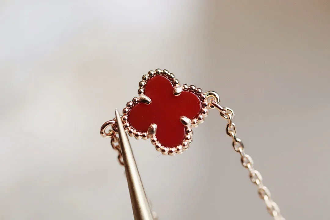 Бижутерия Van Cleef & Arpels 151449