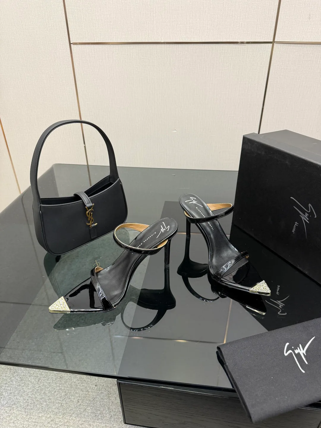 Босоножки Женские Giuseppe Zanotti 5052098