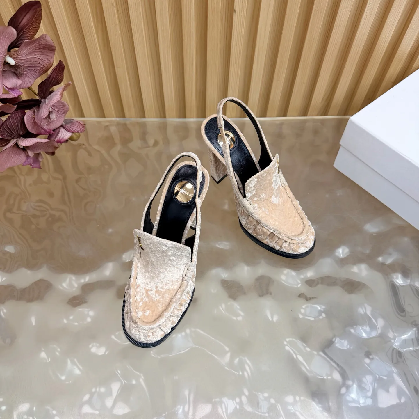 Туфли Женские Saint Laurent 10873391