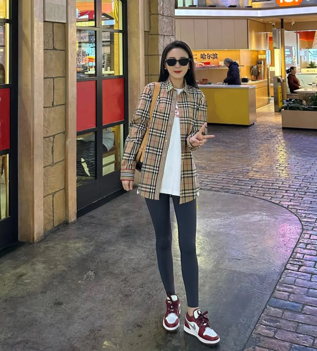 Рубашки Женские Burberry 11358110