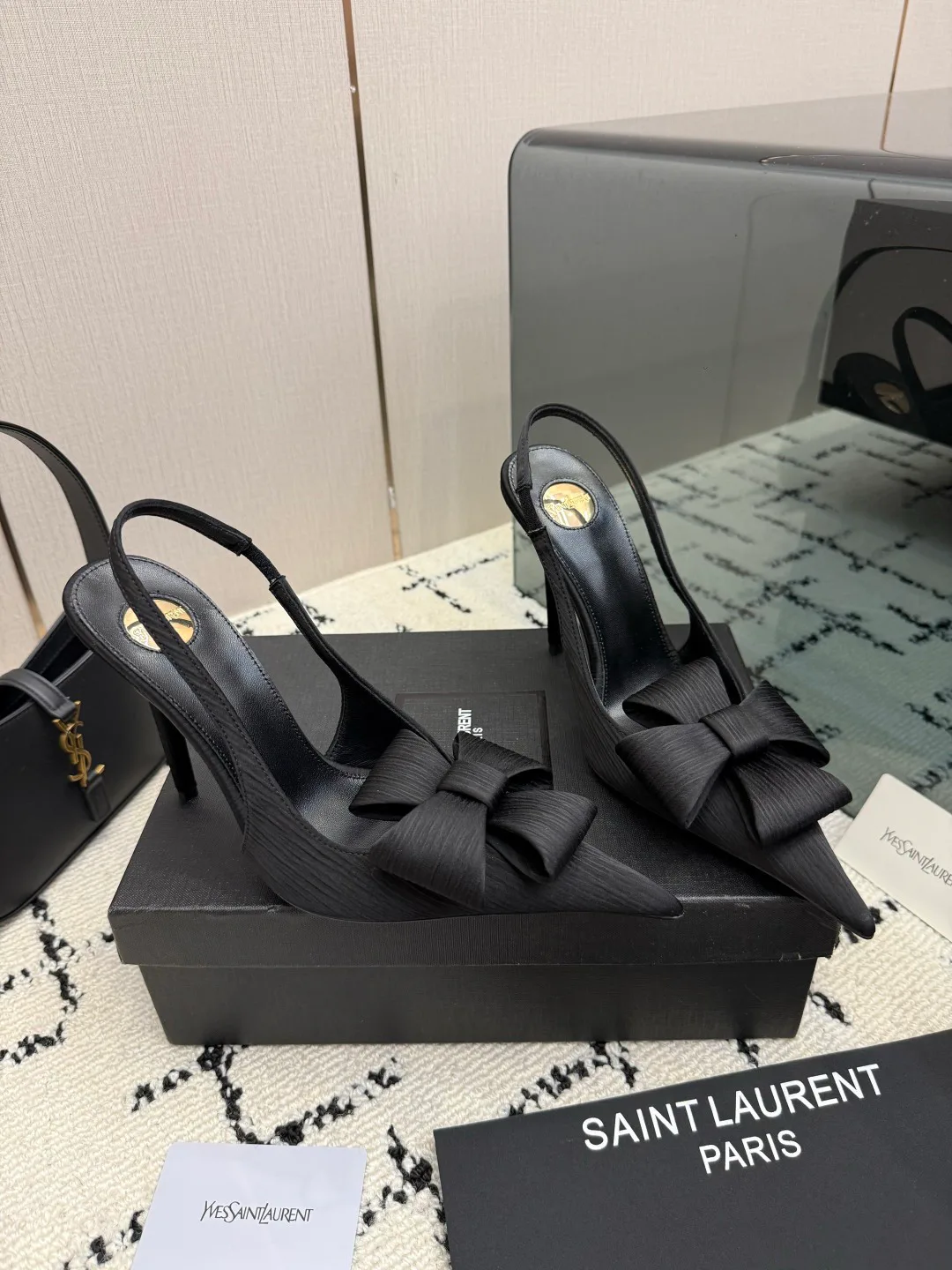 Босоножки Женские Saint Laurent 19633411