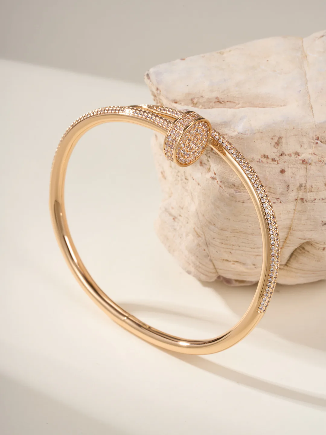 Бижутерия Cartier 18231021