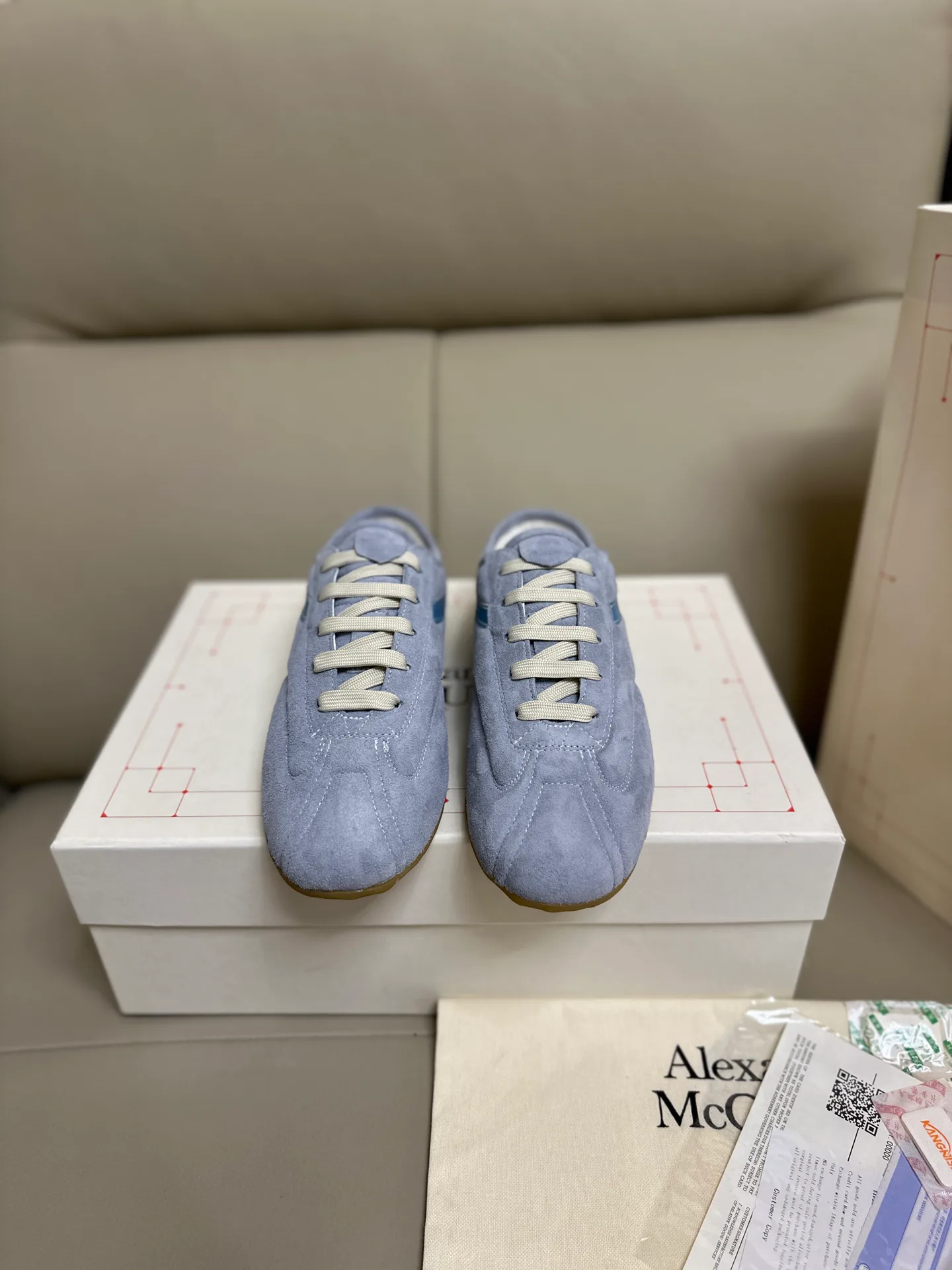 Кроссовки Женские Alexander Mcqueen 18616729