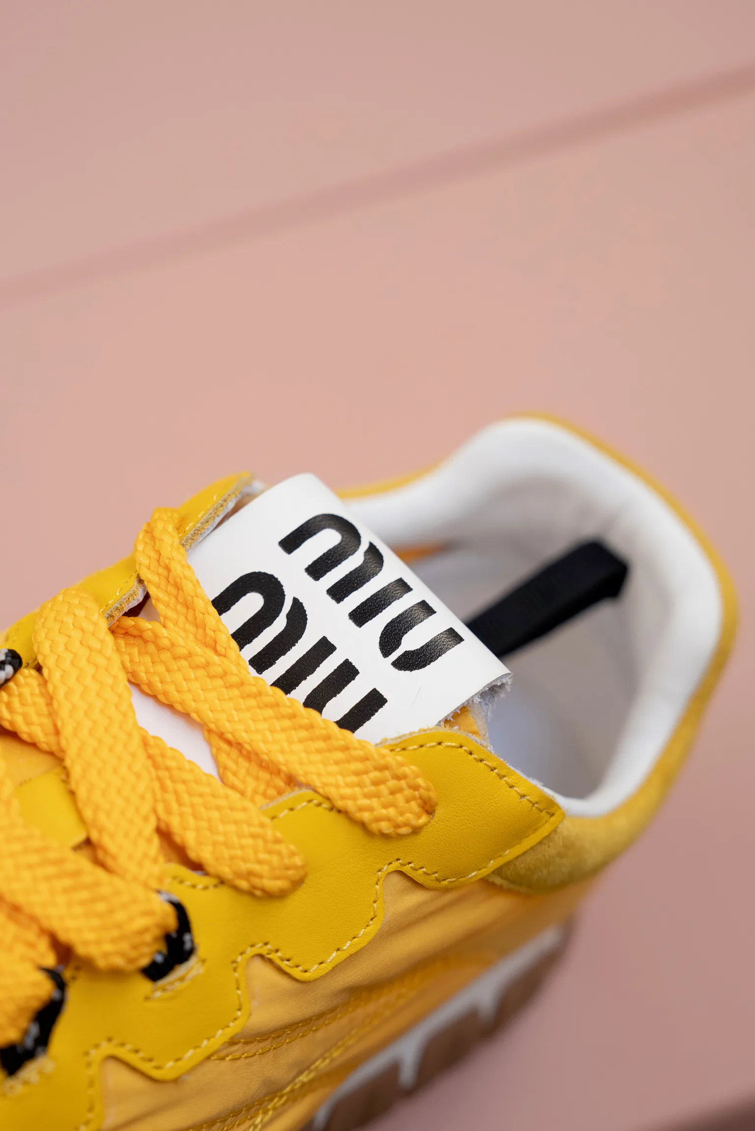 Кроссовки Женские Miu Miu 10000838