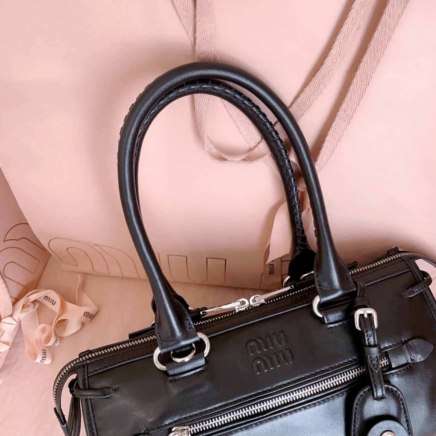 Классические Сумки Женские Miu Miu 18004751