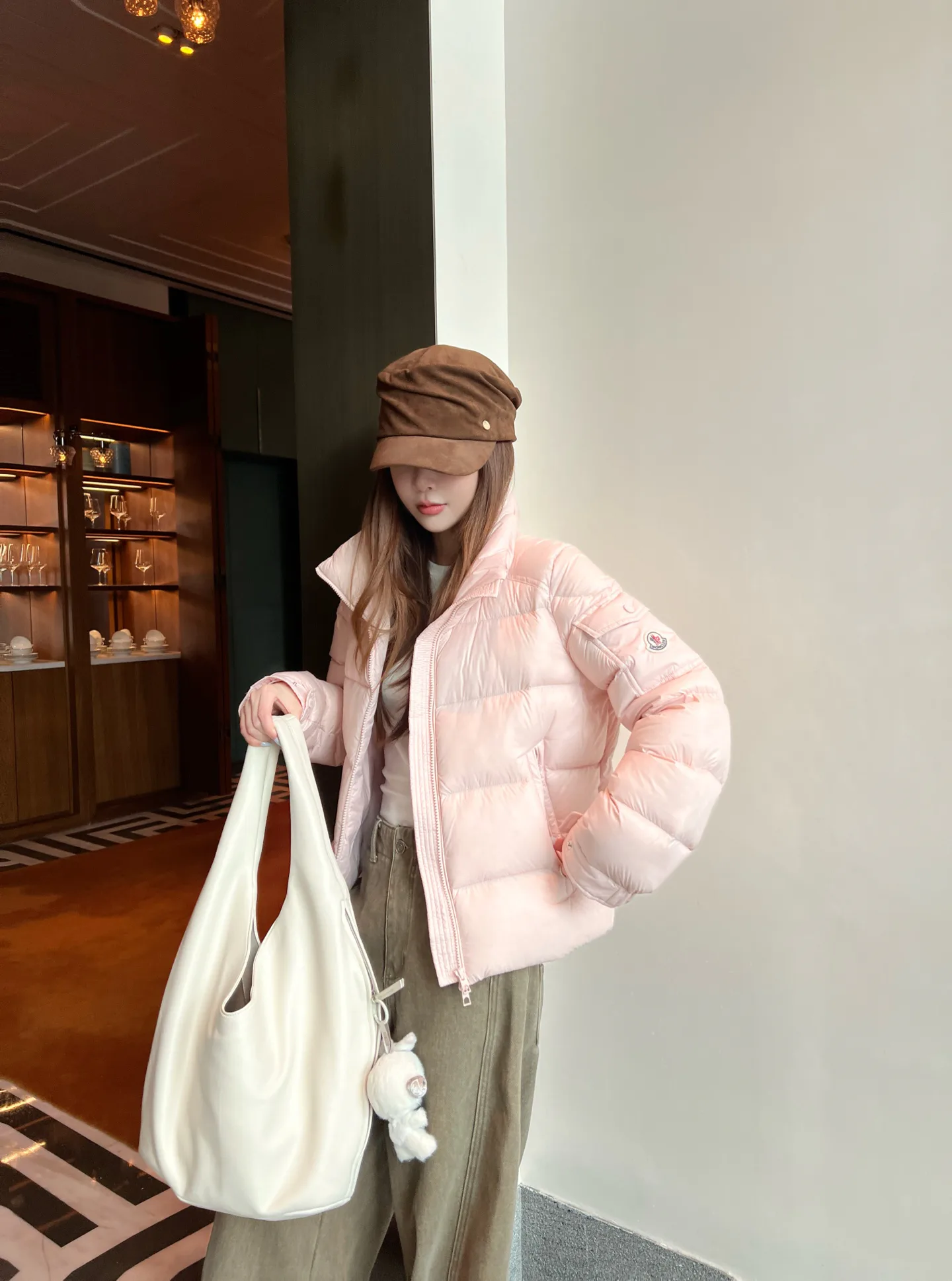 Куртки И Пуховики Женские Moncler 18710730