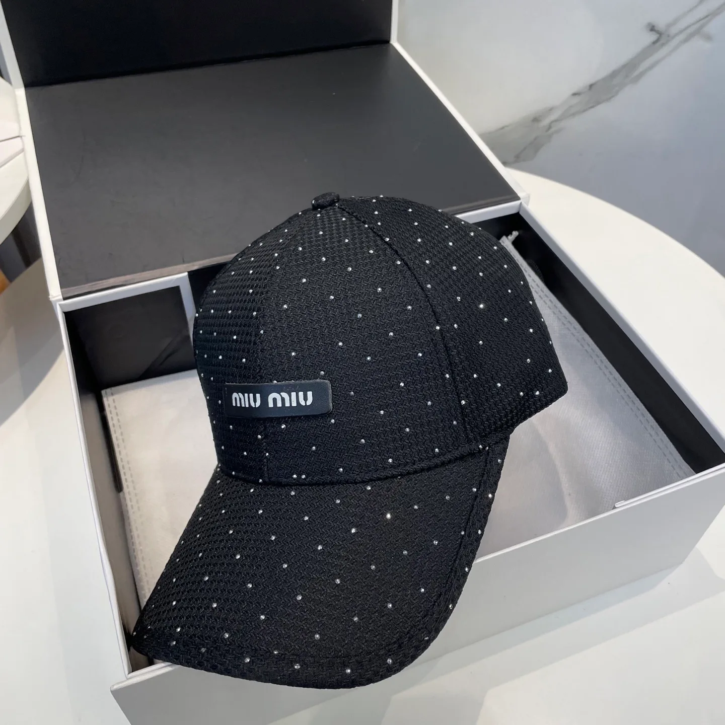 Головные Уборы Miu Miu 18888