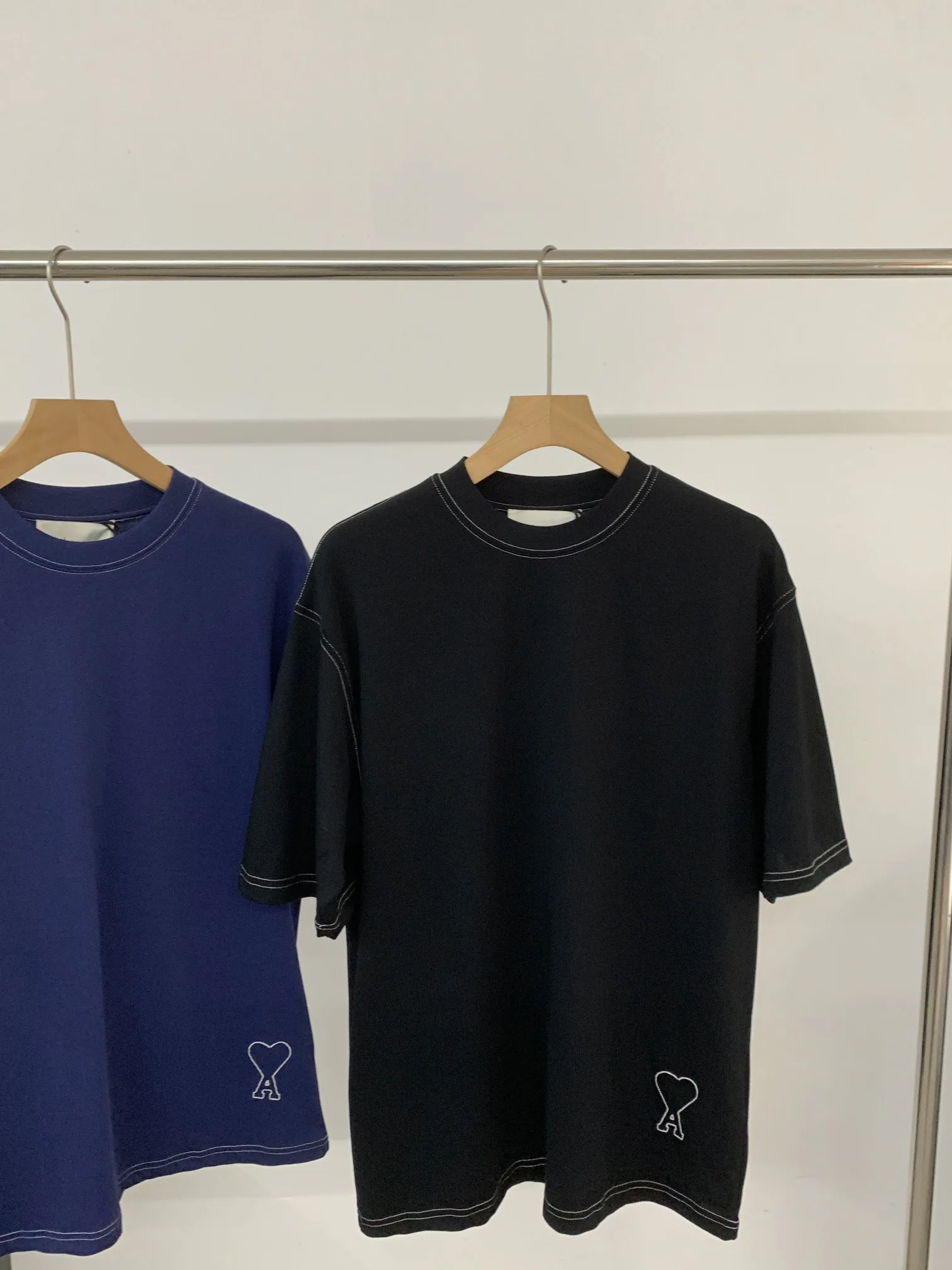 Футболки Женские Ami Paris 12212855