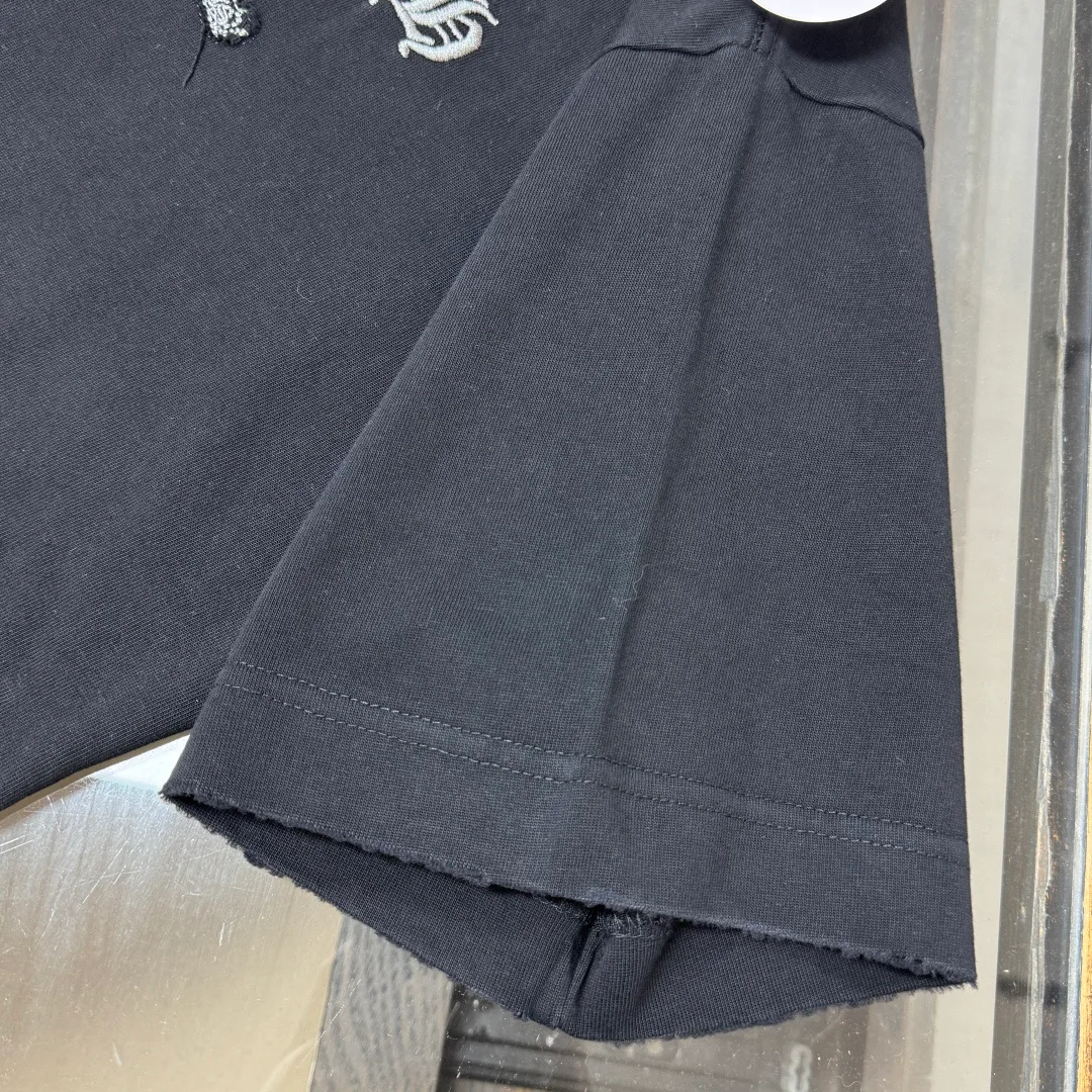 Футболки Женские Chrome Hearts 10785204