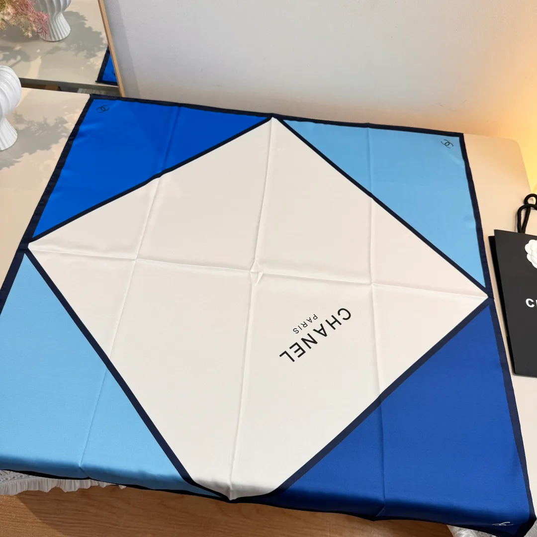 Платки Chanel 13922815