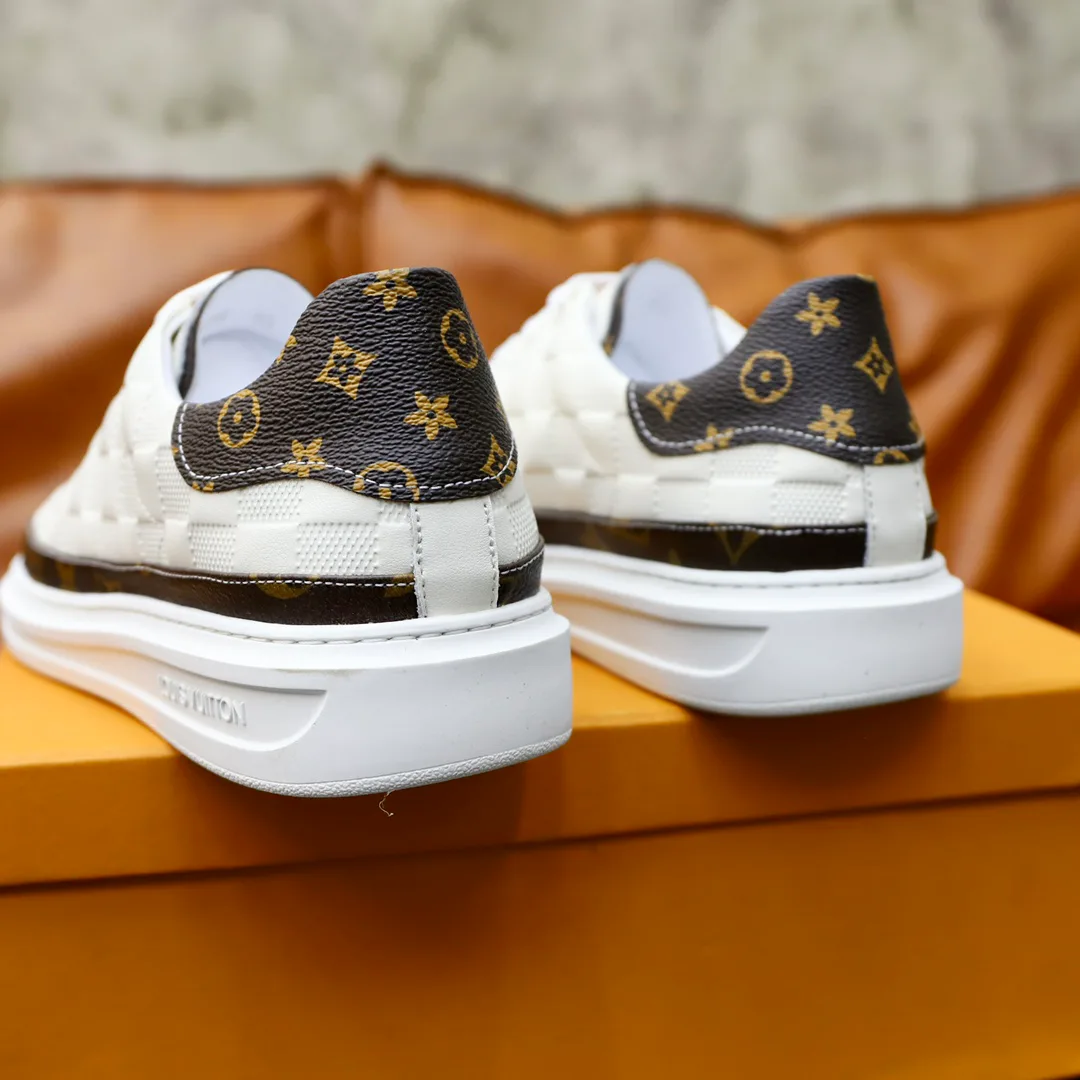 Кроссовки Мужские Louis Vuitton 1062397