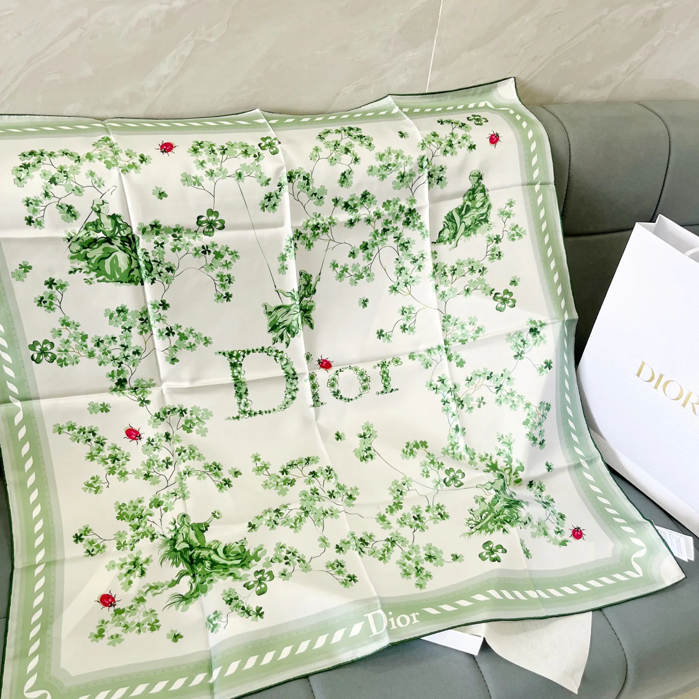 Платки Christian Dior 13560890