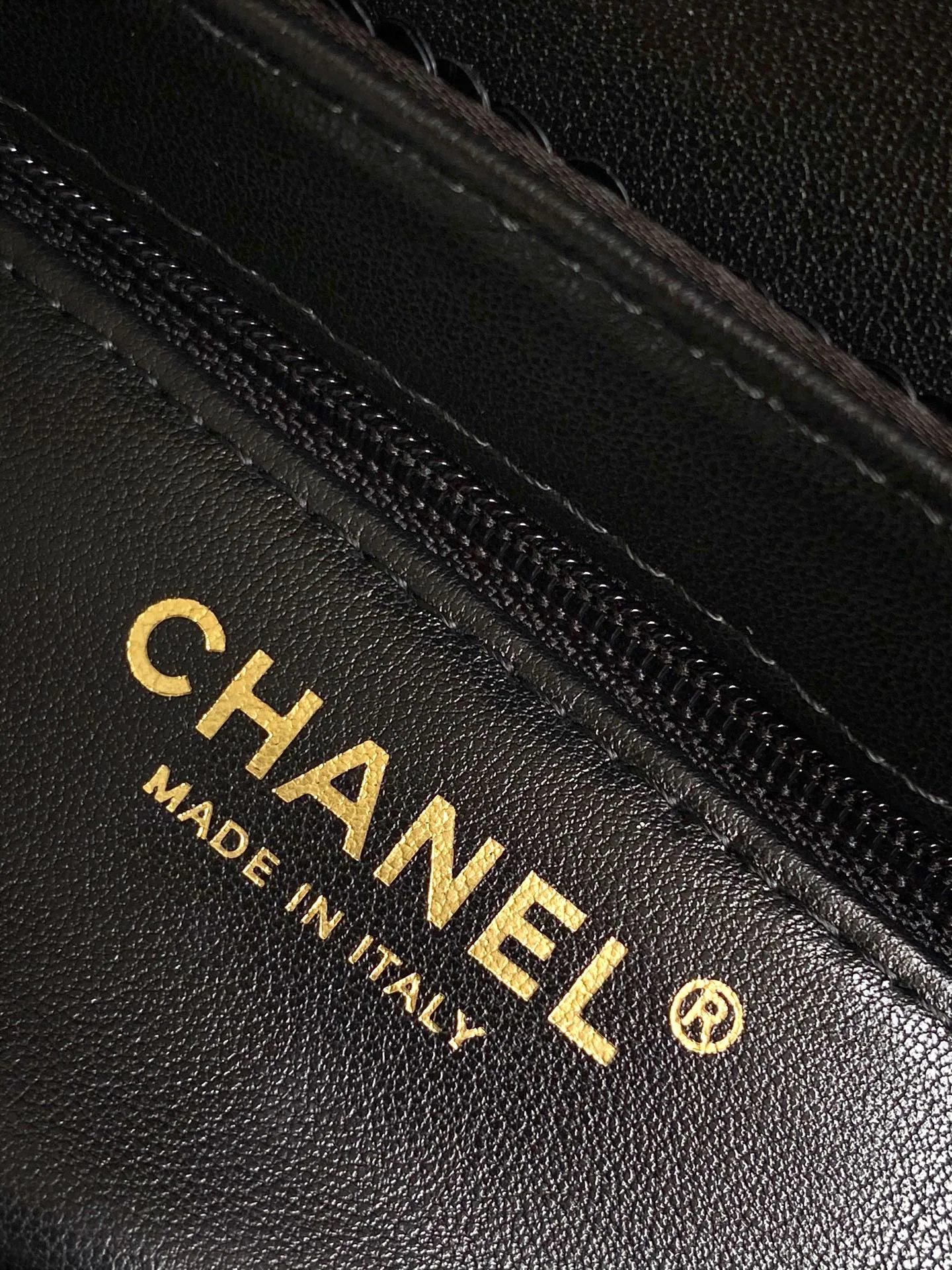 Классические Сумки Женские Chanel 12605777