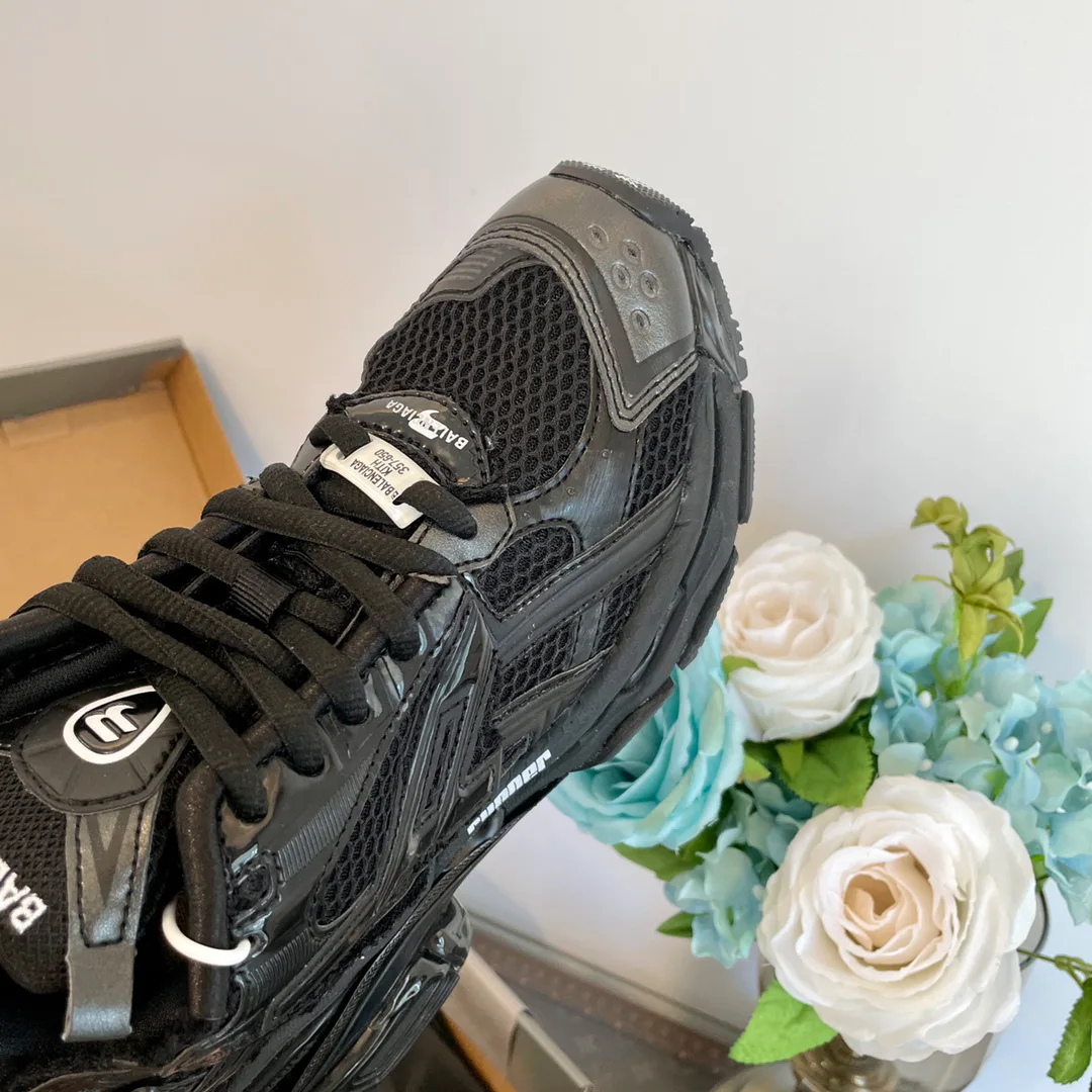 Кроссовки Женские Balenciaga 12542