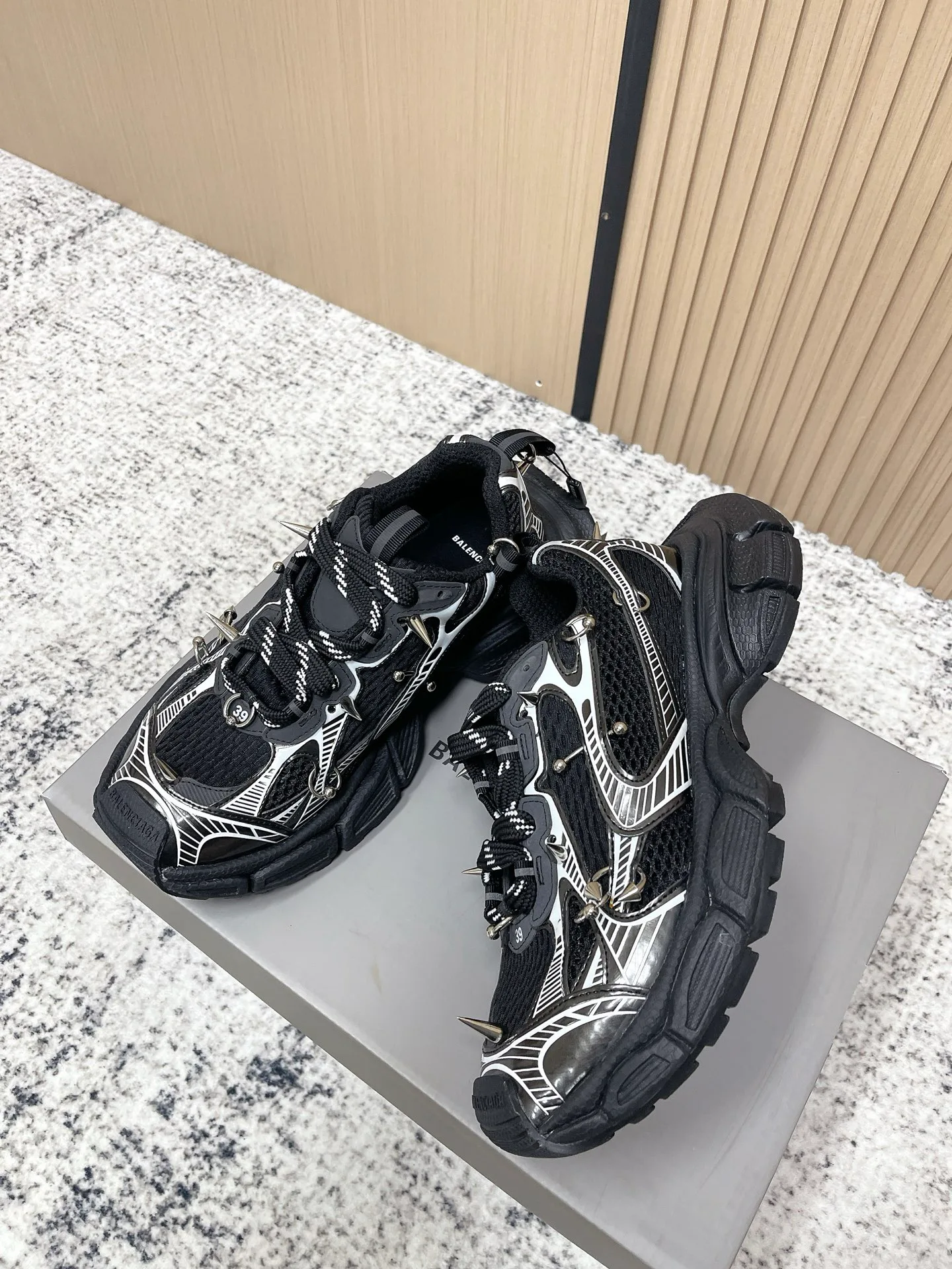 Кроссовки Женские Balenciaga 517634