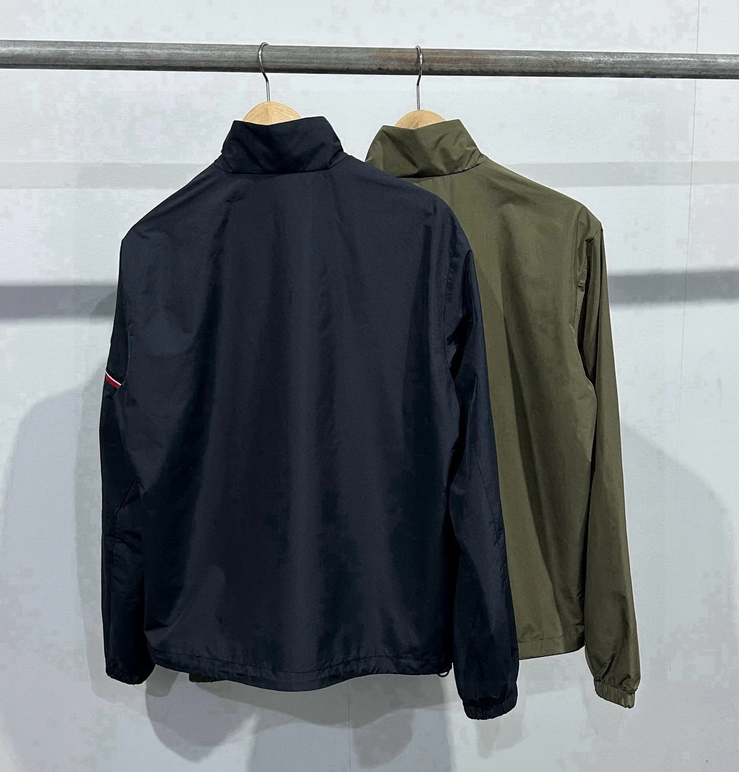Куртки И Пуховики Мужские Moncler 11350645