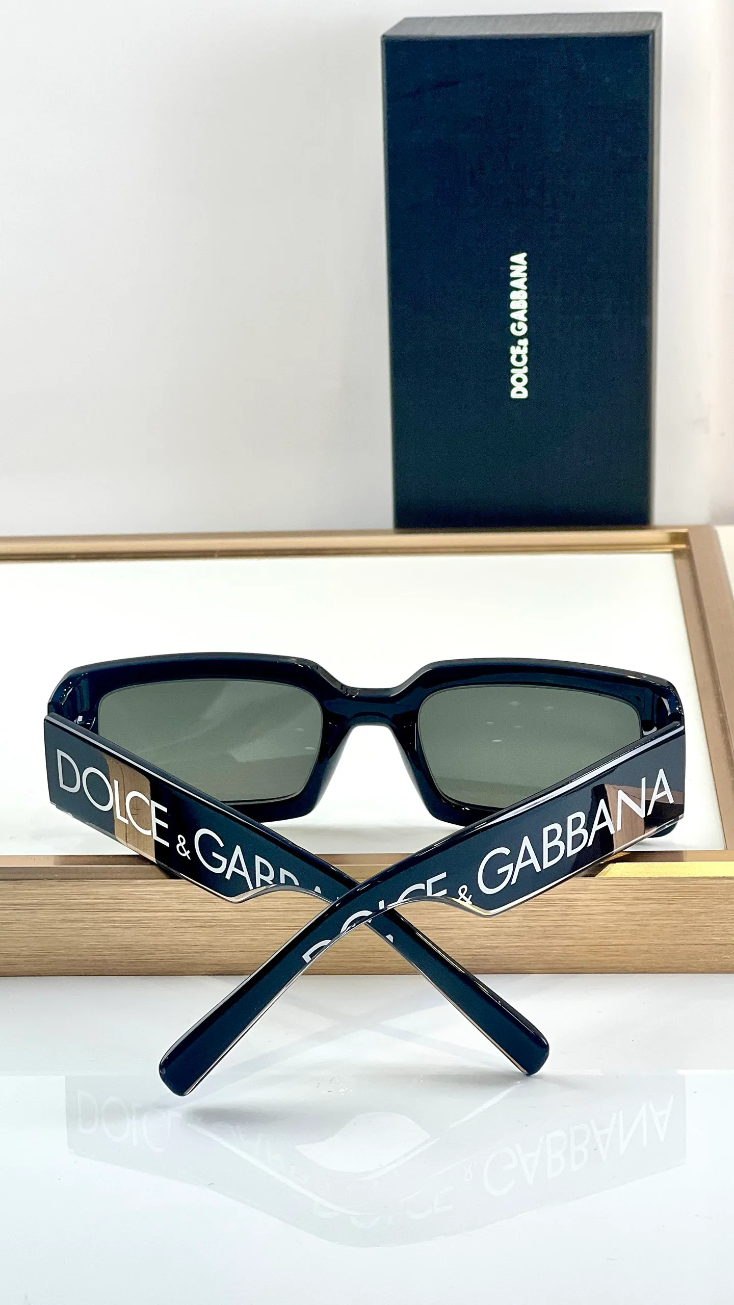 Очки Dolce & Gabbana 637382