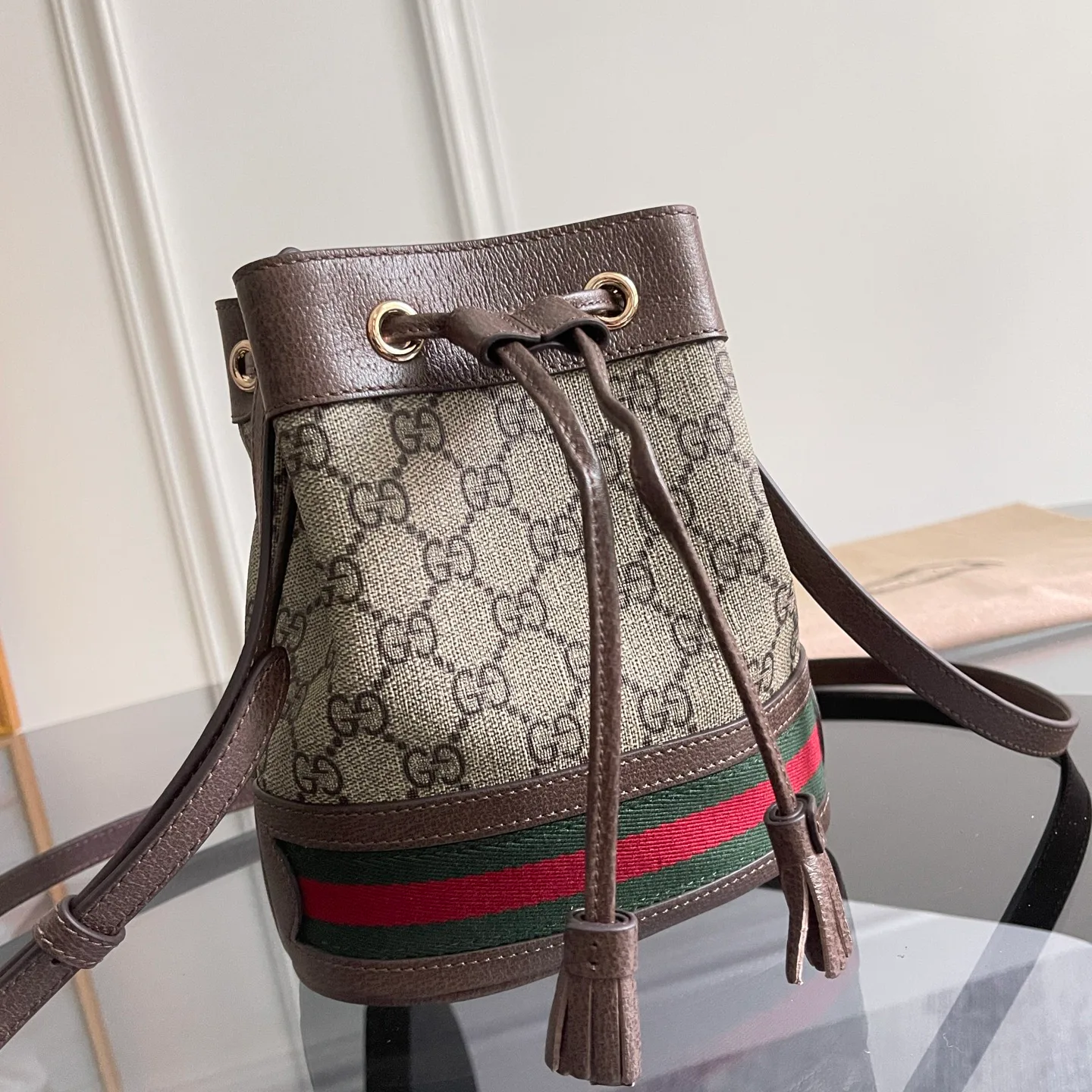 Классические Сумки Женские Gucci 13558884